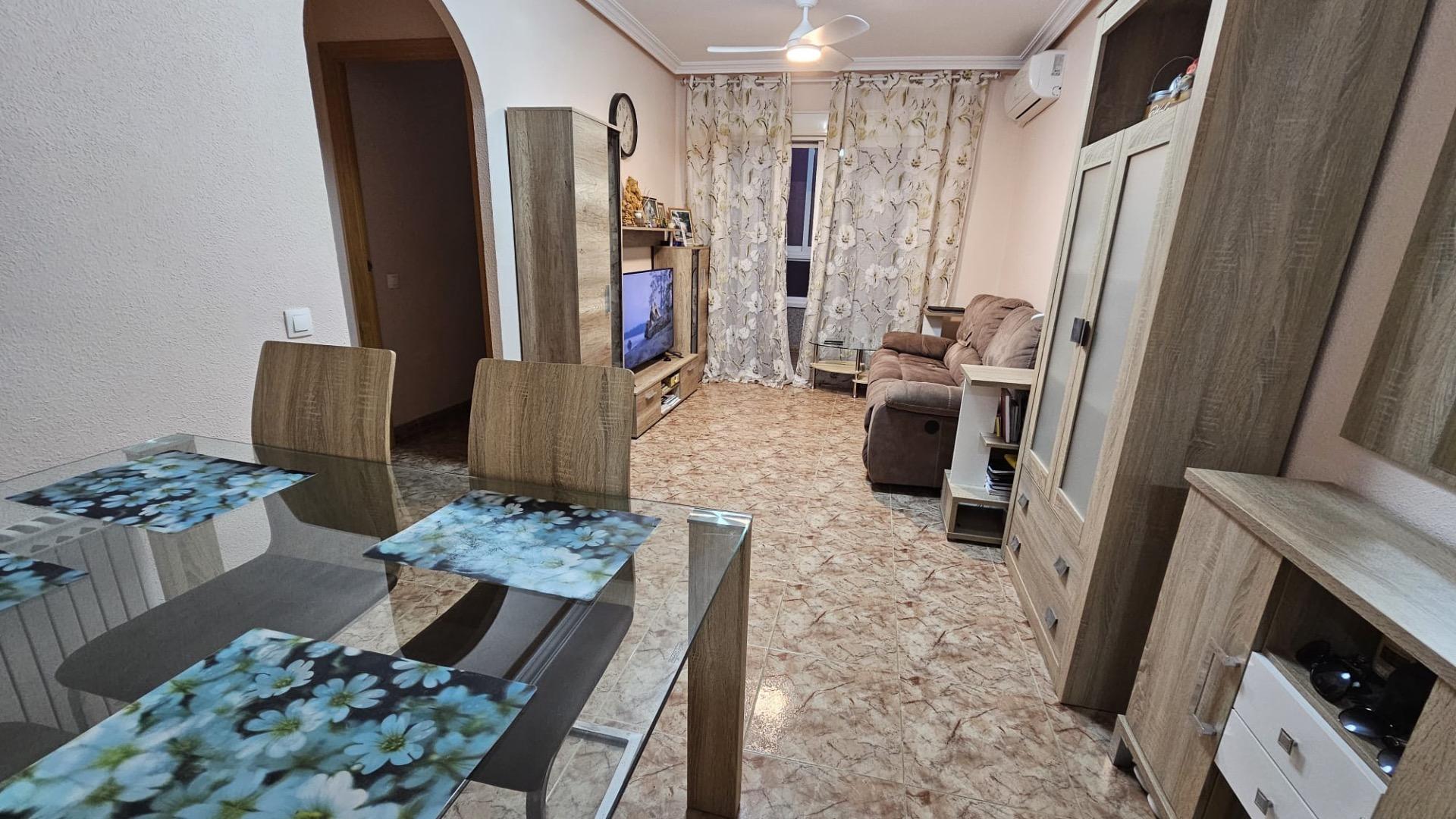 2 Bed, 1 Bath, ApartmentFor Sale, Torrevieja, Alicante 2 Bed, 1 Bath, ApartmentFor Sale, Torrevieja, Alicante