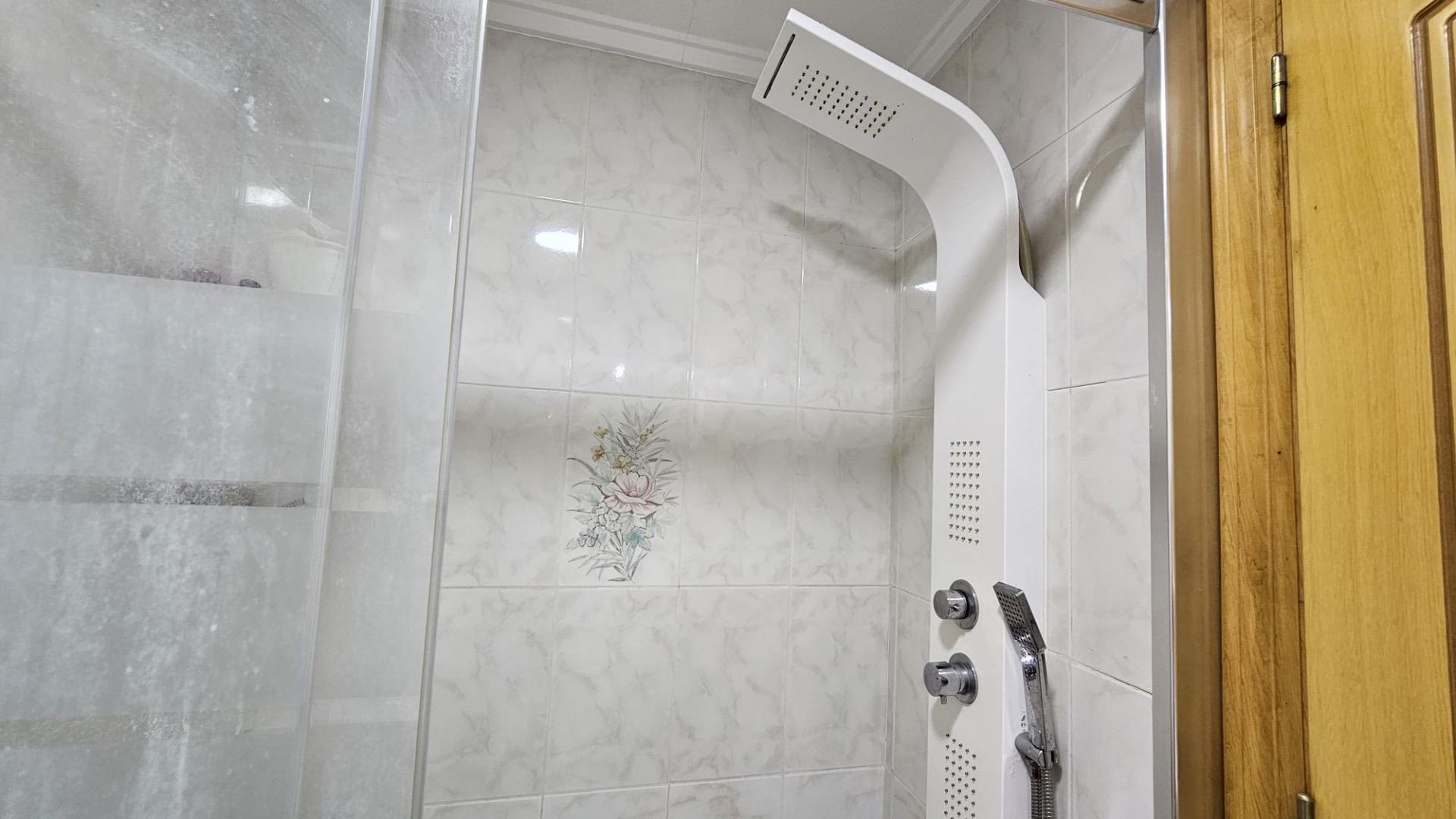 2 Bed, 1 Bath, ApartmentFor Sale, Torrevieja, Alicante 2 Bed, 1 Bath, ApartmentFor Sale, Torrevieja, Alicante