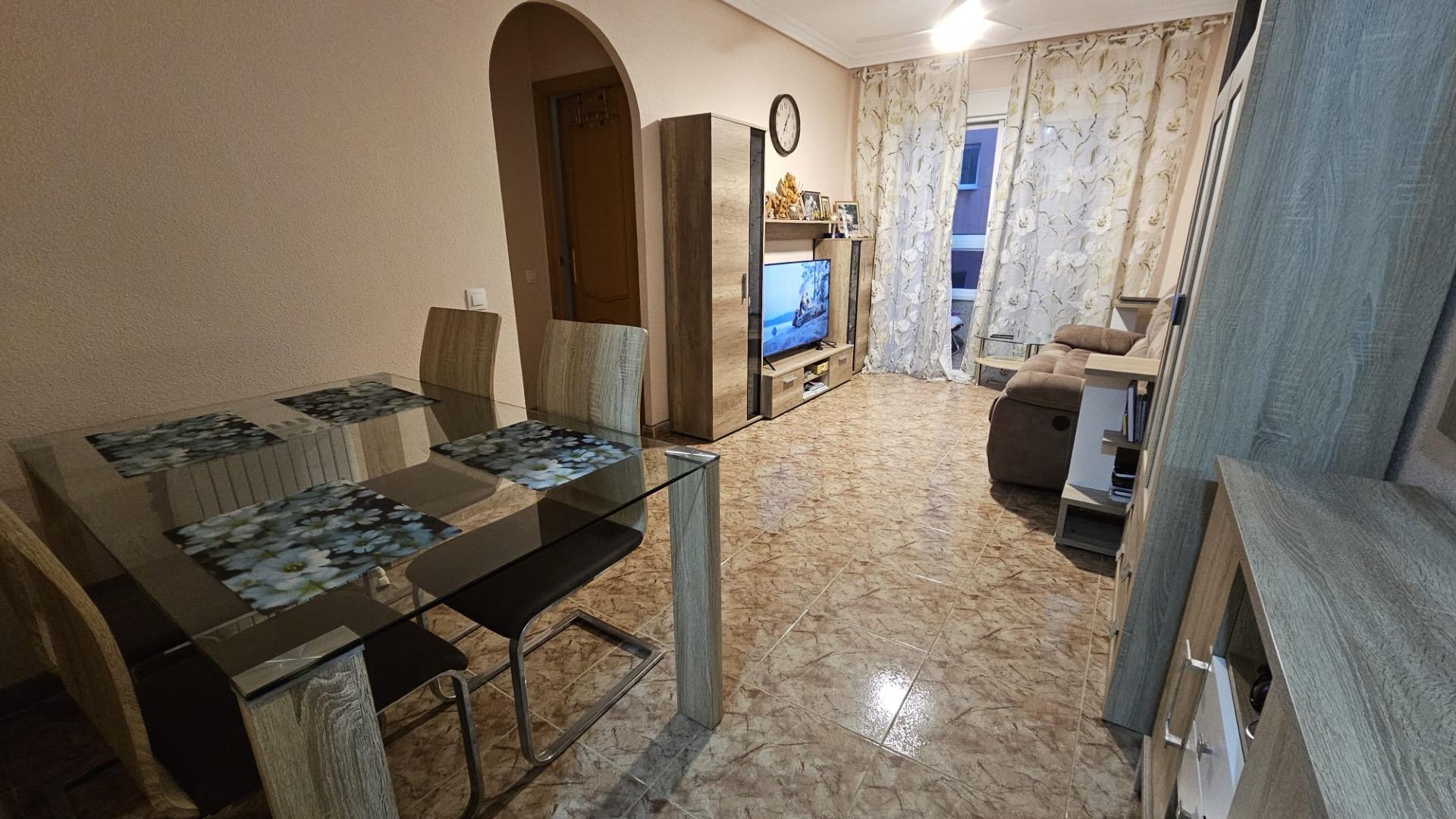 2 Bed, 1 Bath, ApartmentFor Sale, Torrevieja, Alicante 2 Bed, 1 Bath, ApartmentFor Sale, Torrevieja, Alicante