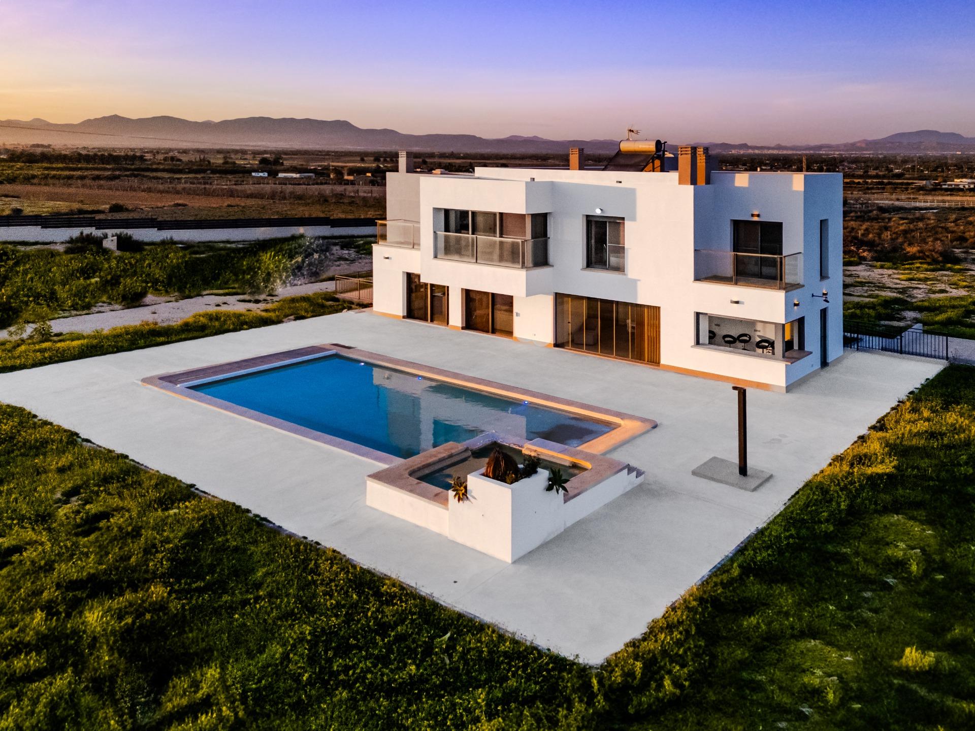 5 Bed, 4 Bath, HouseFor Sale, La Marina, Alicante 5 Bed, 4 Bath, HouseFor Sale, La Marina, Alicante