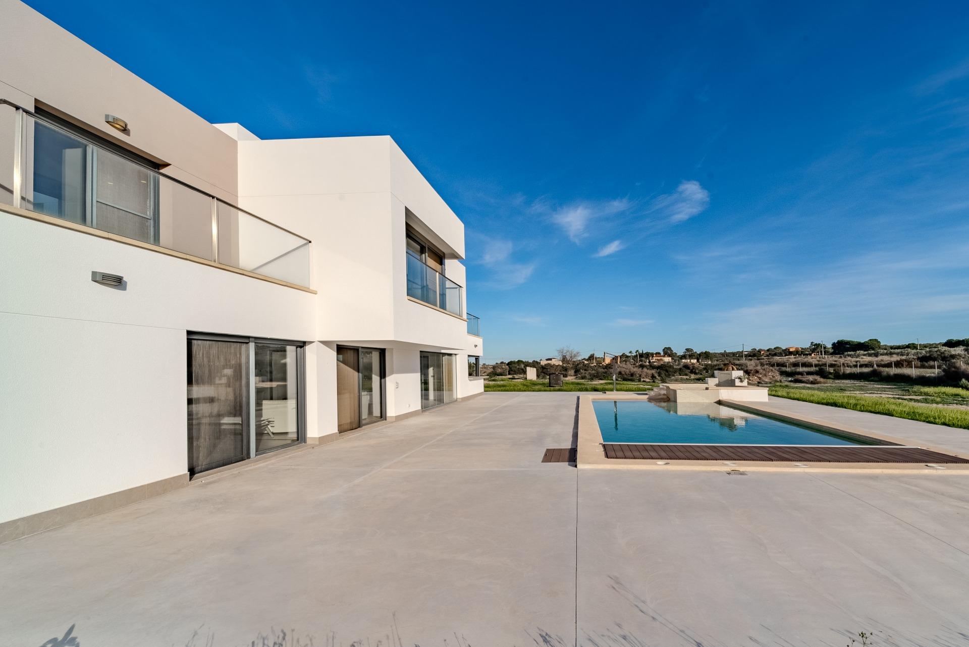 5 Bed, 4 Bath, HouseFor Sale, La Marina, Alicante 5 Bed, 4 Bath, HouseFor Sale, La Marina, Alicante