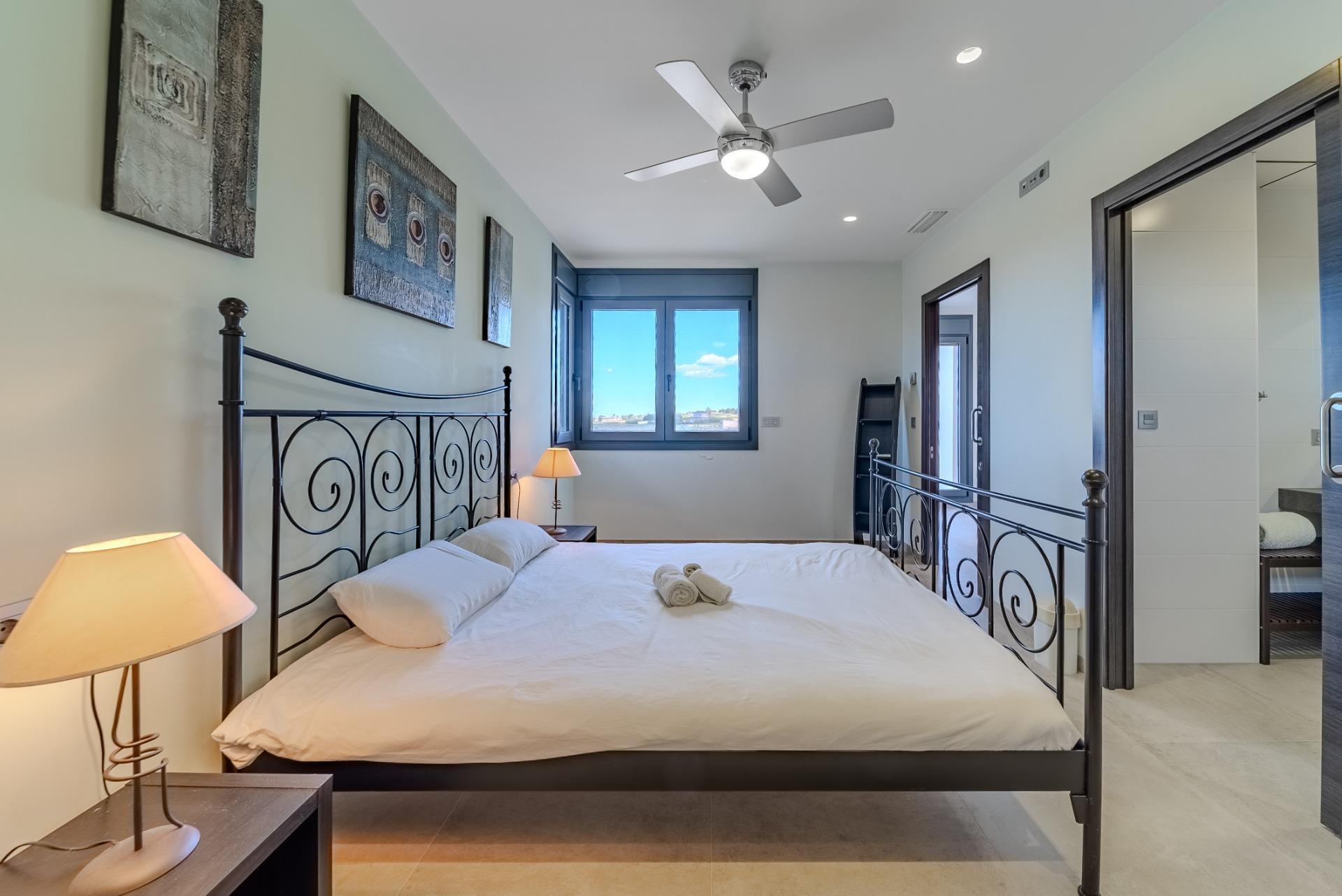 5 Bed, 4 Bath, HouseFor Sale, La Marina, Alicante 5 Bed, 4 Bath, HouseFor Sale, La Marina, Alicante