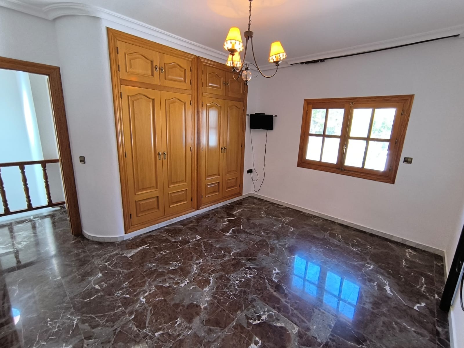 5 Bed, 2 Bath, HouseFor Sale, Sax, Alicante 5 Bed, 2 Bath, HouseFor Sale, Sax, Alicante