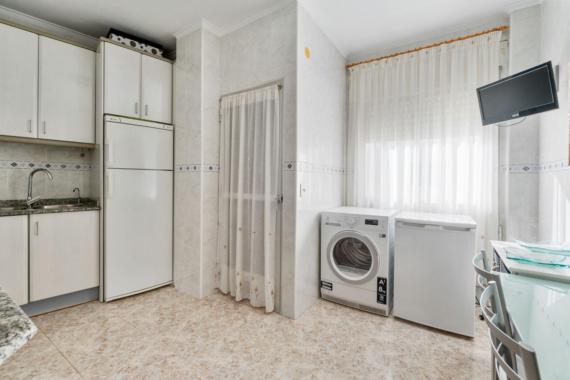 3 Bed, 2 Bath, ApartmentFor Sale, Torrevieja, Alicante 3 Bed, 2 Bath, ApartmentFor Sale, Torrevieja, Alicante