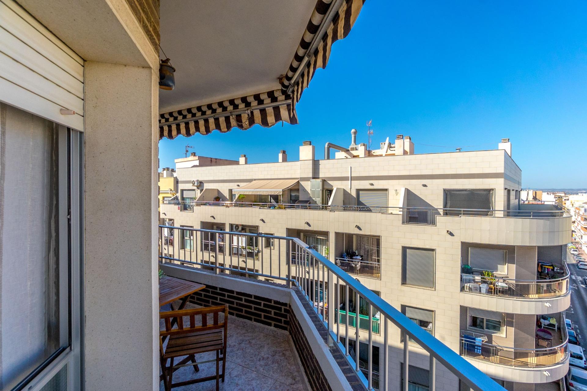 3 Bed, 2 Bath, ApartmentFor Sale, Torrevieja, Alicante 3 Bed, 2 Bath, ApartmentFor Sale, Torrevieja, Alicante