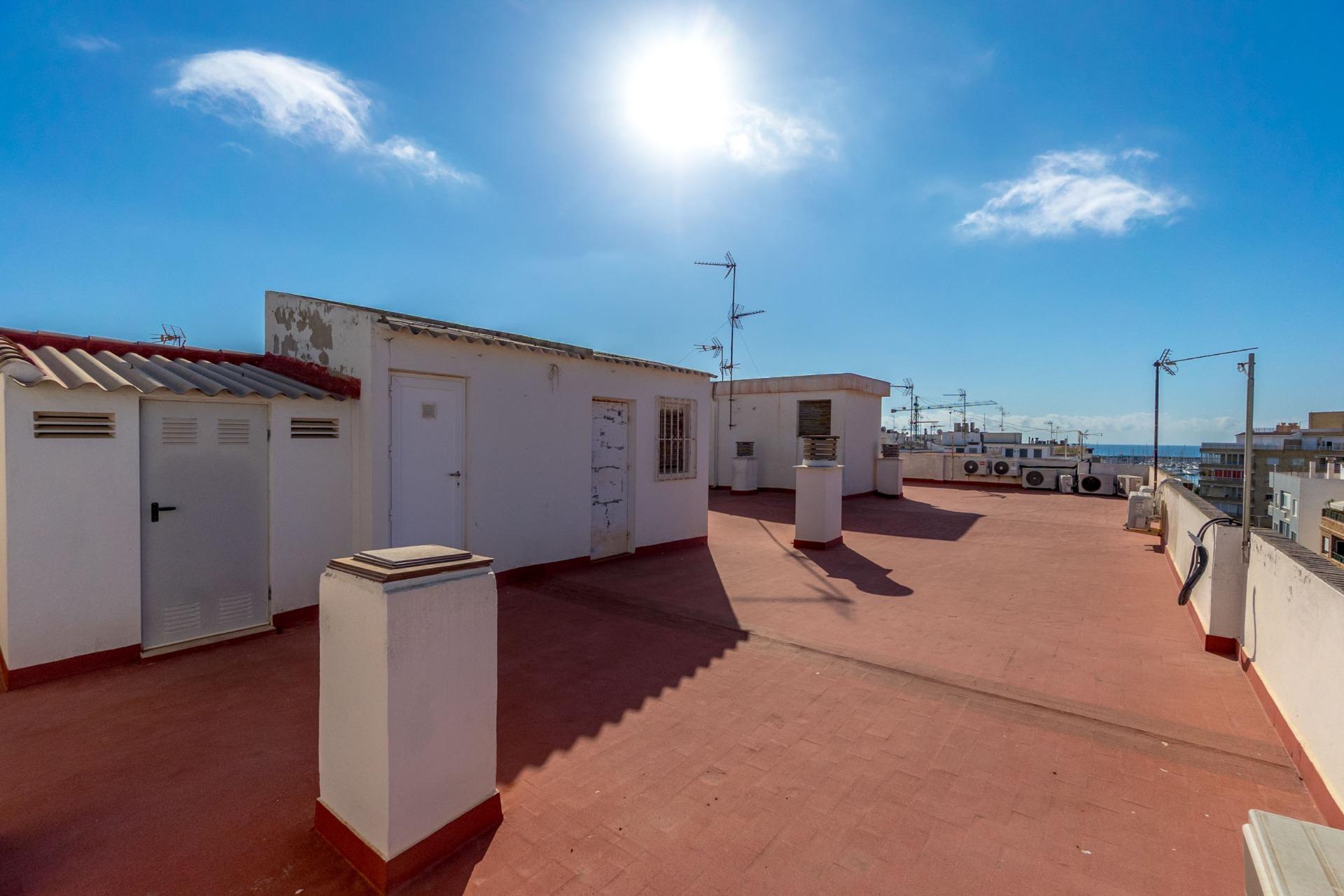 3 Bed, 2 Bath, ApartmentFor Sale, Torrevieja, Alicante 3 Bed, 2 Bath, ApartmentFor Sale, Torrevieja, Alicante
