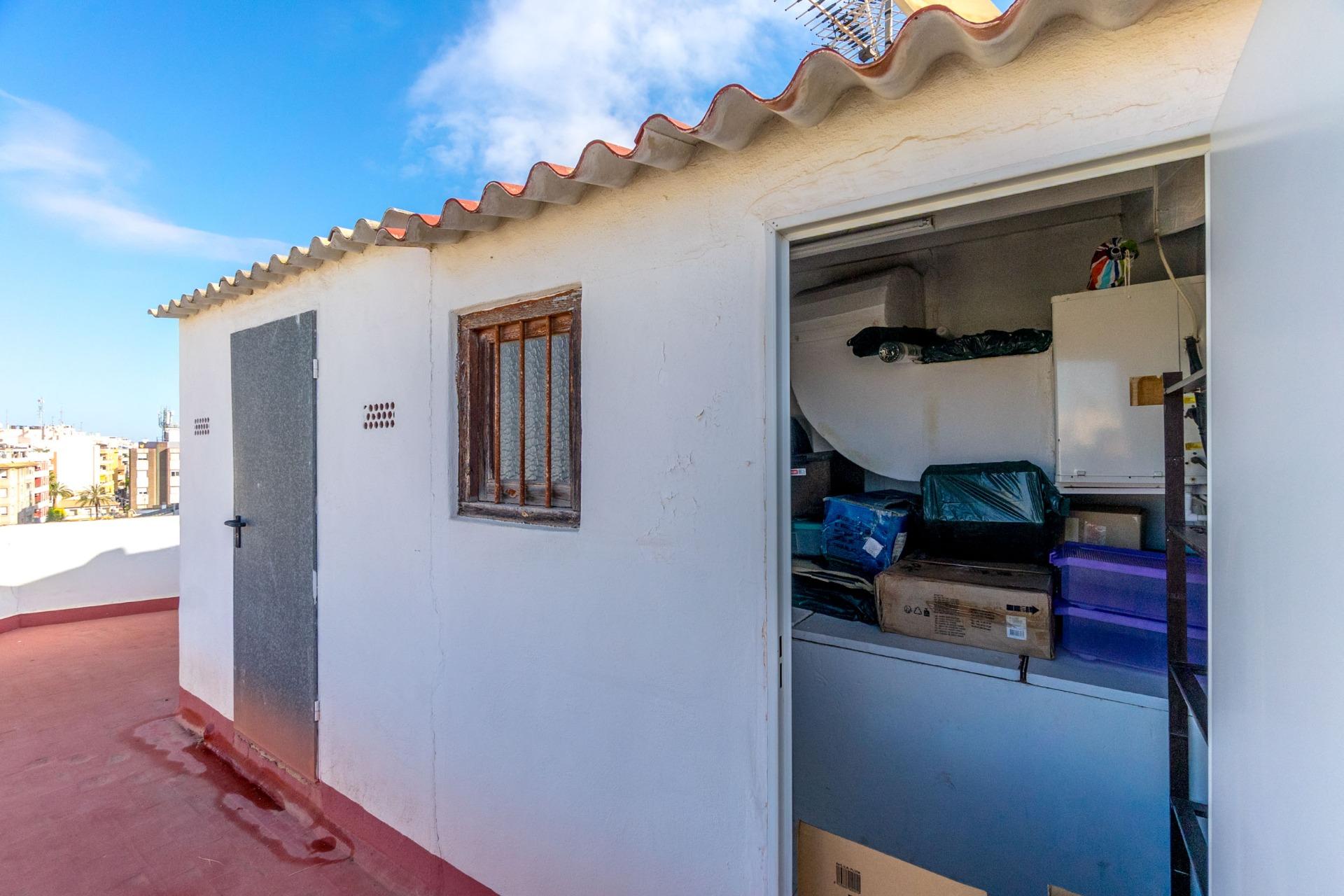 3 Bed, 2 Bath, ApartmentFor Sale, Torrevieja, Alicante 3 Bed, 2 Bath, ApartmentFor Sale, Torrevieja, Alicante