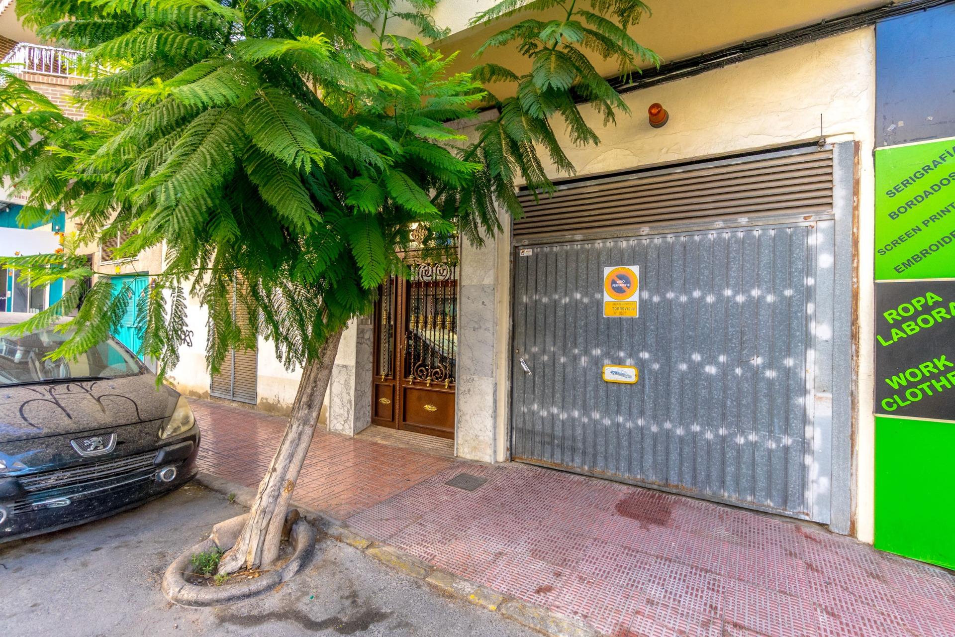 3 Bed, 2 Bath, ApartmentFor Sale, Torrevieja, Alicante 3 Bed, 2 Bath, ApartmentFor Sale, Torrevieja, Alicante