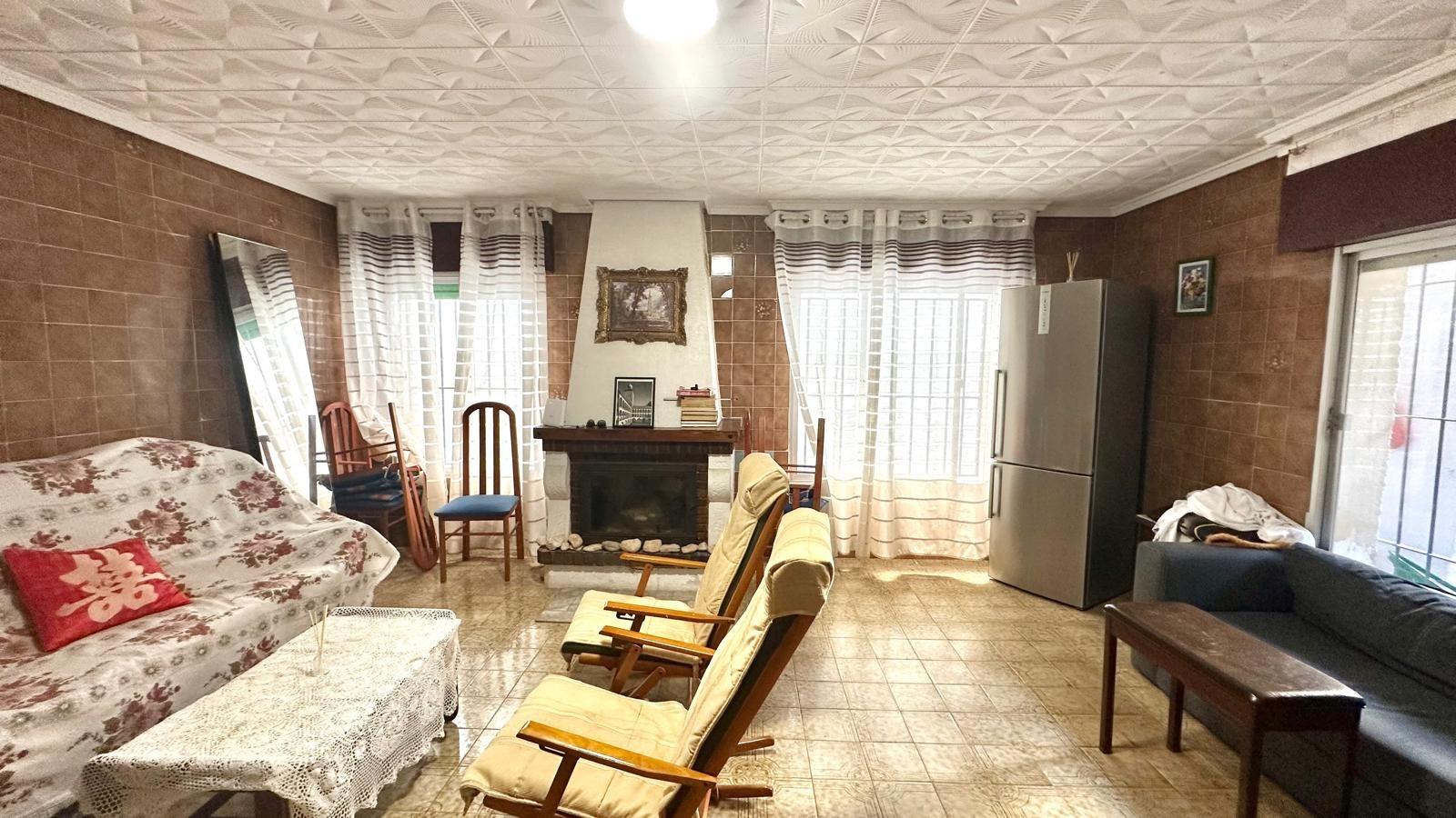 4 Bed, 2 Bath, HouseFor Sale, Torrevieja, Alicante 4 Bed, 2 Bath, HouseFor Sale, Torrevieja, Alicante