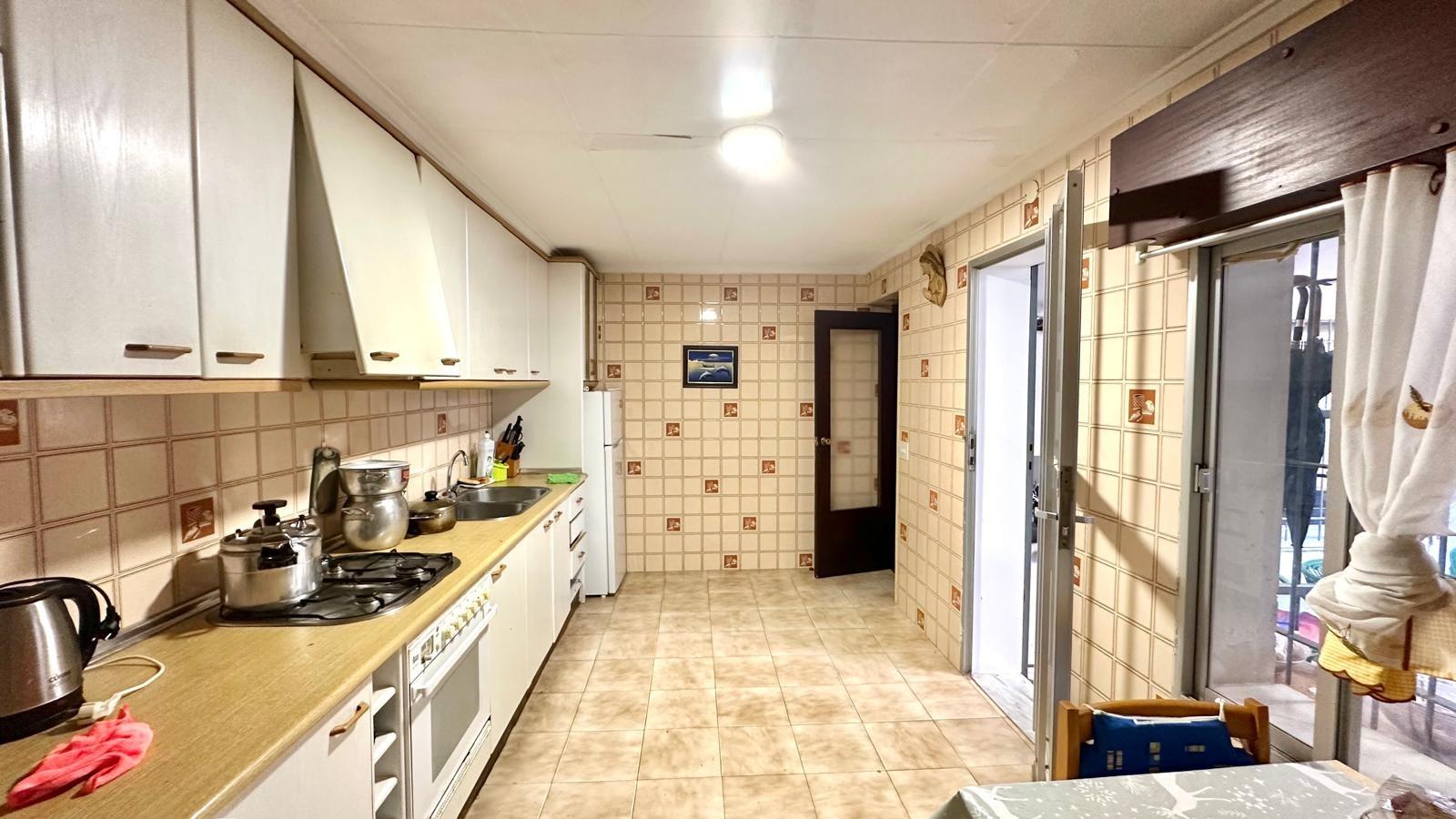 4 Bed, 2 Bath, HouseFor Sale, Torrevieja, Alicante 4 Bed, 2 Bath, HouseFor Sale, Torrevieja, Alicante