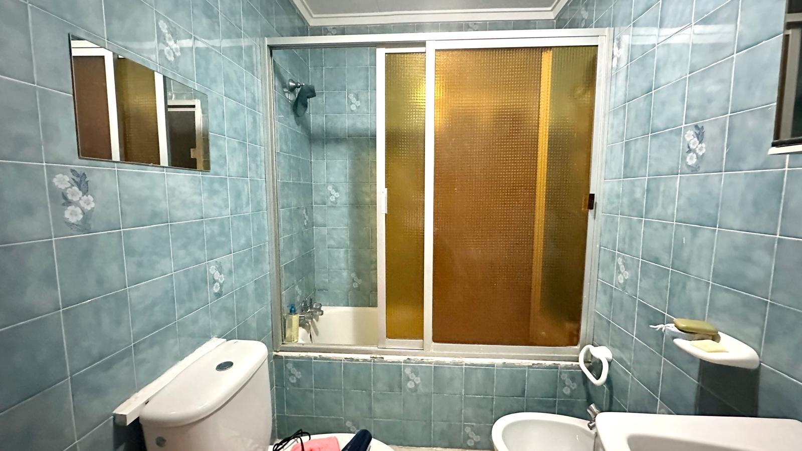 4 Bed, 2 Bath, HouseFor Sale, Torrevieja, Alicante 4 Bed, 2 Bath, HouseFor Sale, Torrevieja, Alicante