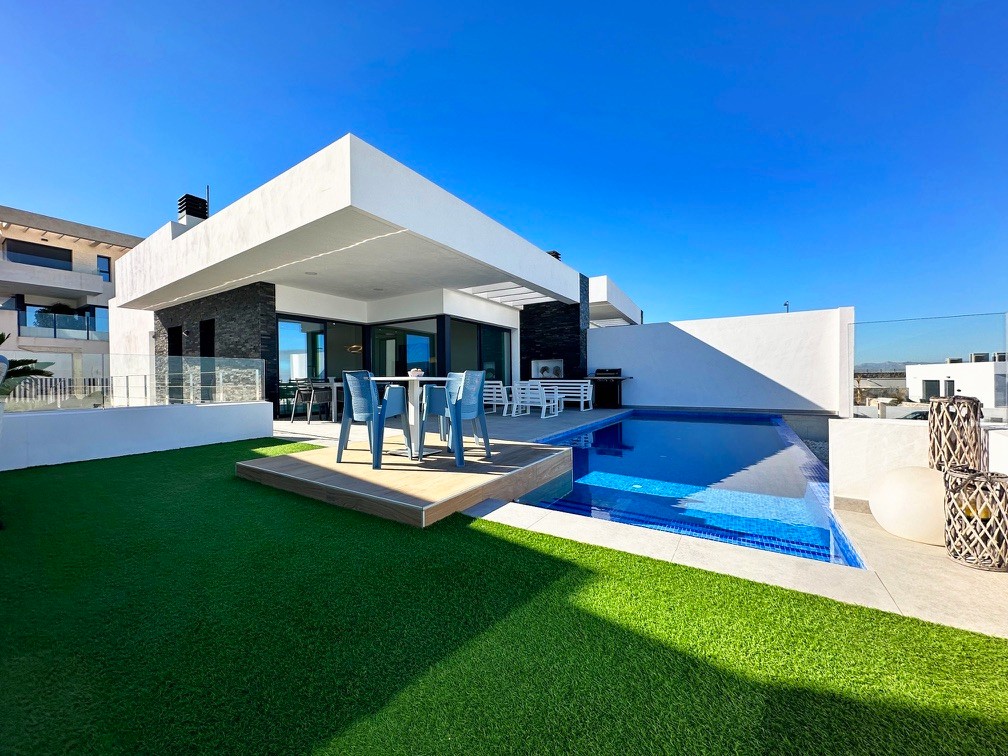 3 Bed, 3 Bath, HouseFor Sale, Rojales, Alicante 3 Bed, 3 Bath, HouseFor Sale, Rojales, Alicante