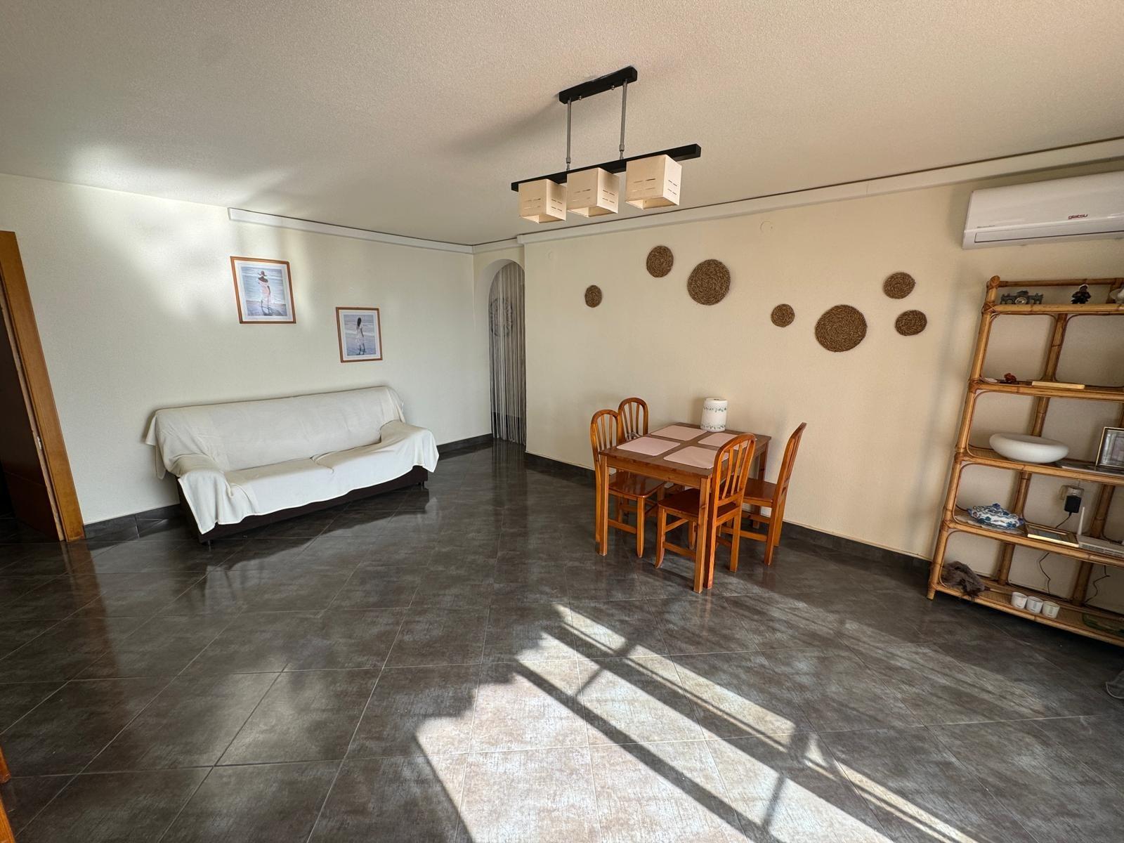 3 Bed, 1 Bath, ApartmentFor Sale, Torrevieja, Alicante