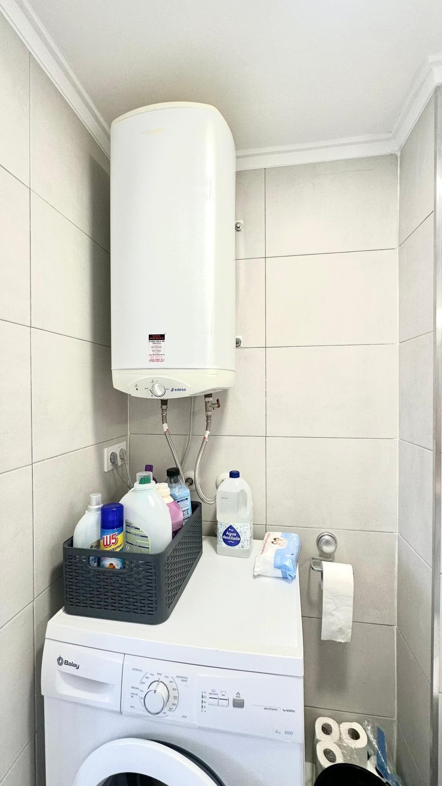 2 Bed, 1 Bath, ApartmentFor Sale, Torrevieja, Alicante