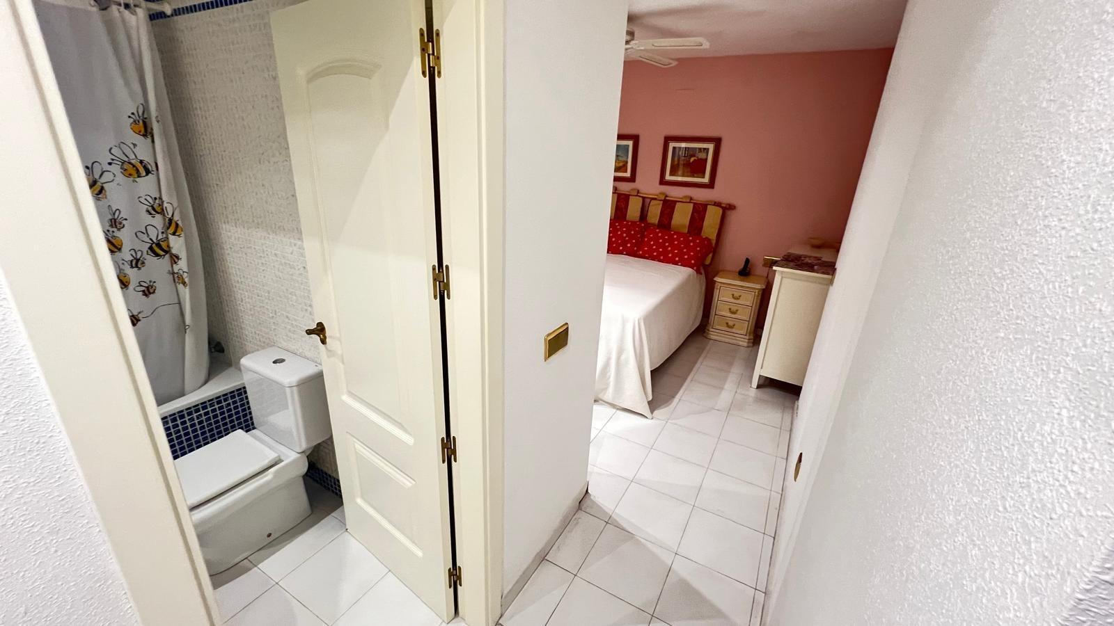 2 Bed, 2 Bath, ApartmentFor Sale, Torrevieja, Alicante