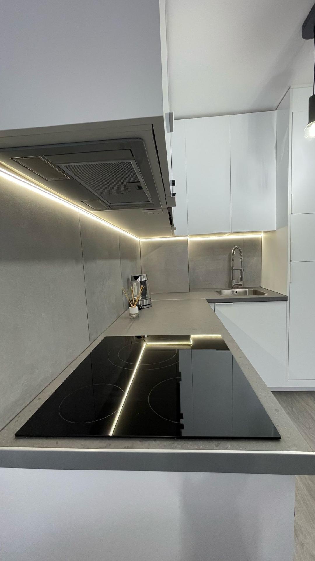 2 Bed, 1 Bath, ApartmentFor Sale, Torrevieja, Alicante