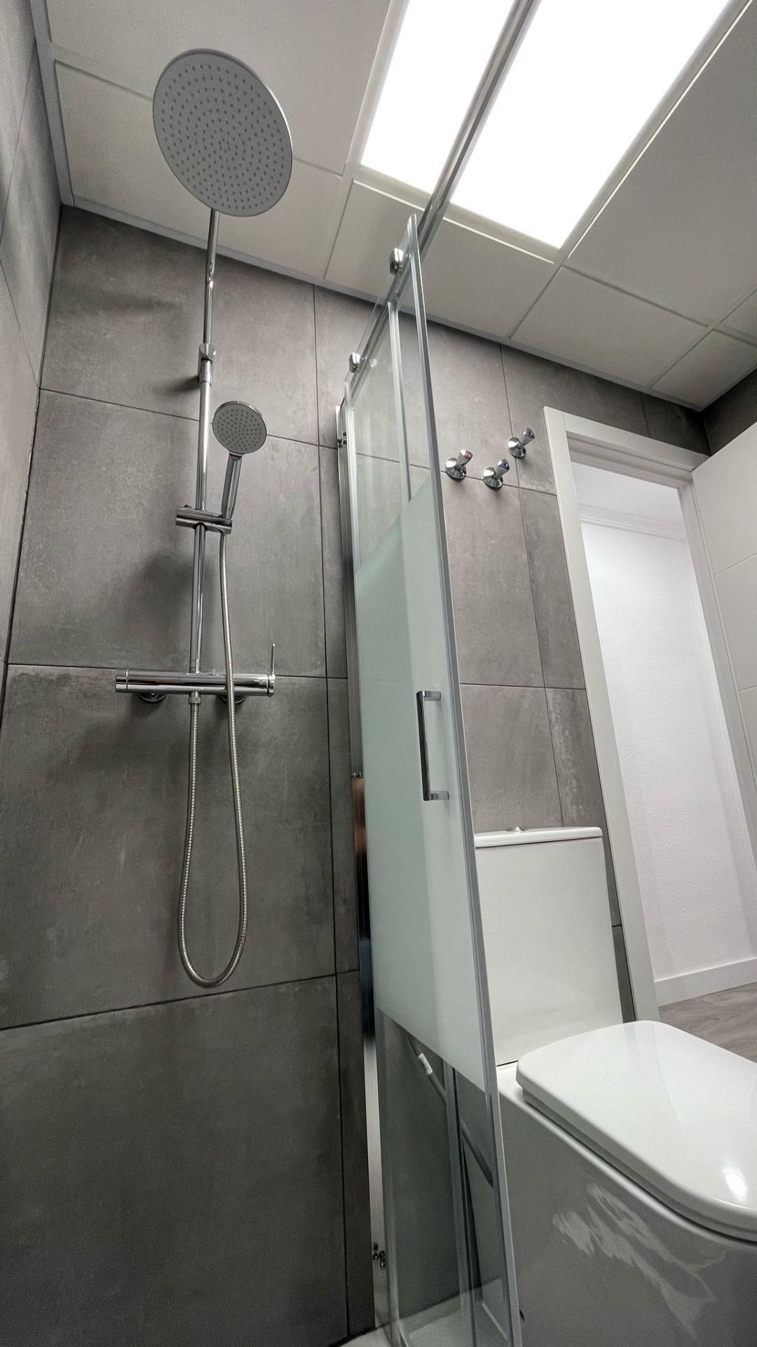 2 Bed, 1 Bath, ApartmentFor Sale, Torrevieja, Alicante