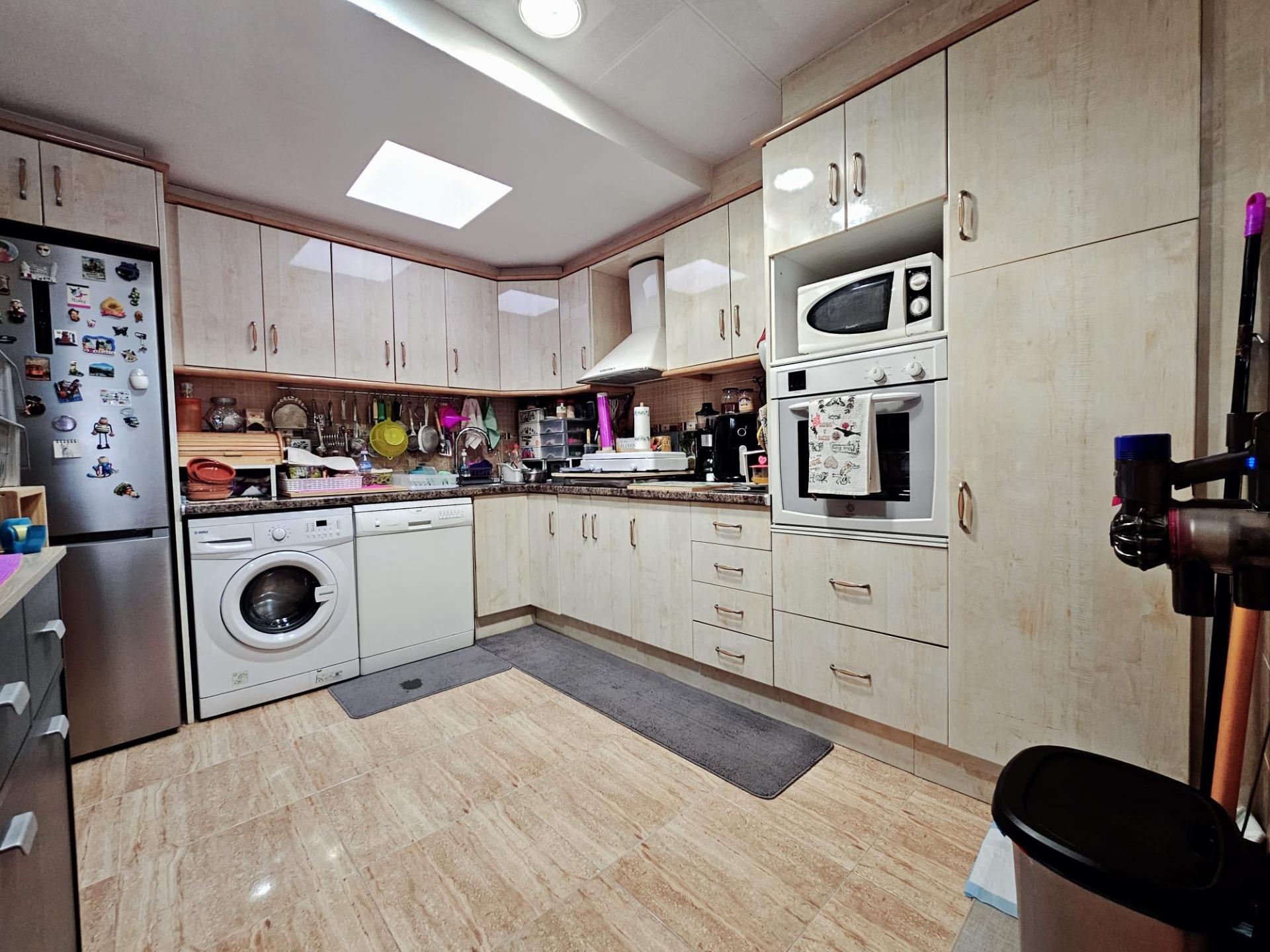 2 Bed, 1 Bath, HouseFor Sale, Torrevieja, Alicante