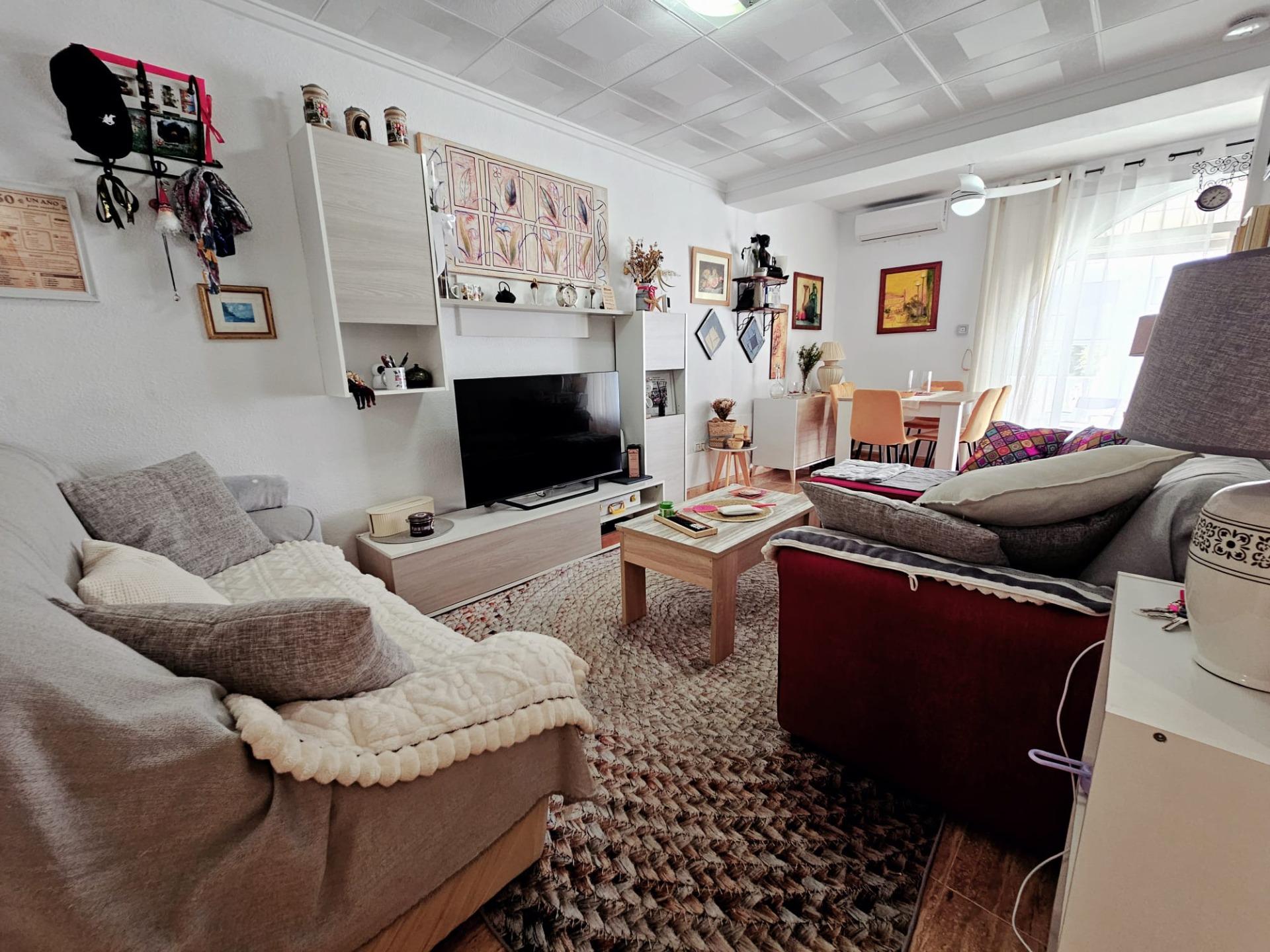 2 Bed, 1 Bath, HouseFor Sale, Torrevieja, Alicante