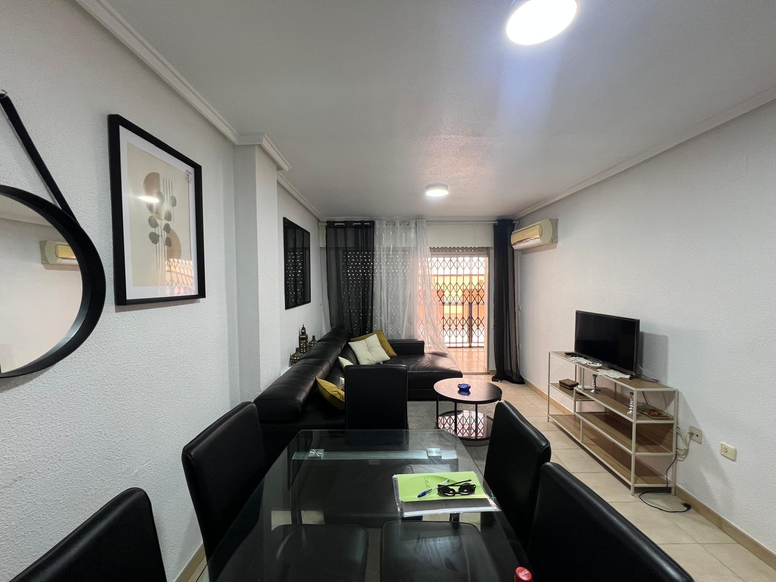 3 Bed, 2 Bath, ApartmentFor Sale, Torrevieja, Alicante