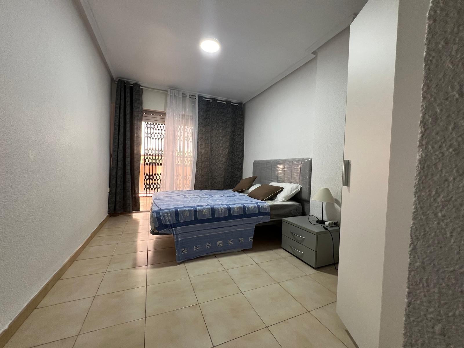 3 Bed, 2 Bath, ApartmentFor Sale, Torrevieja, Alicante