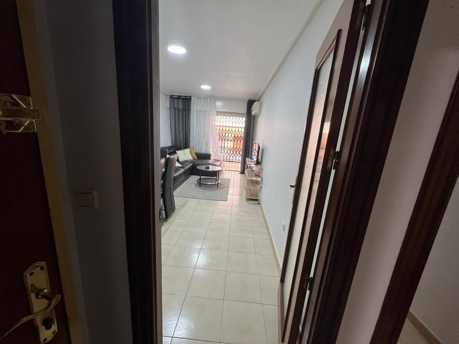 3 Bed, 2 Bath, ApartmentFor Sale, Torrevieja, Alicante