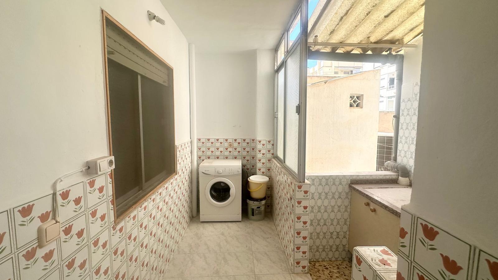 3 Bed, 1 Bath, ApartmentFor Sale, Torrevieja, Alicante 3 Bed, 1 Bath, ApartmentFor Sale, Torrevieja, Alicante