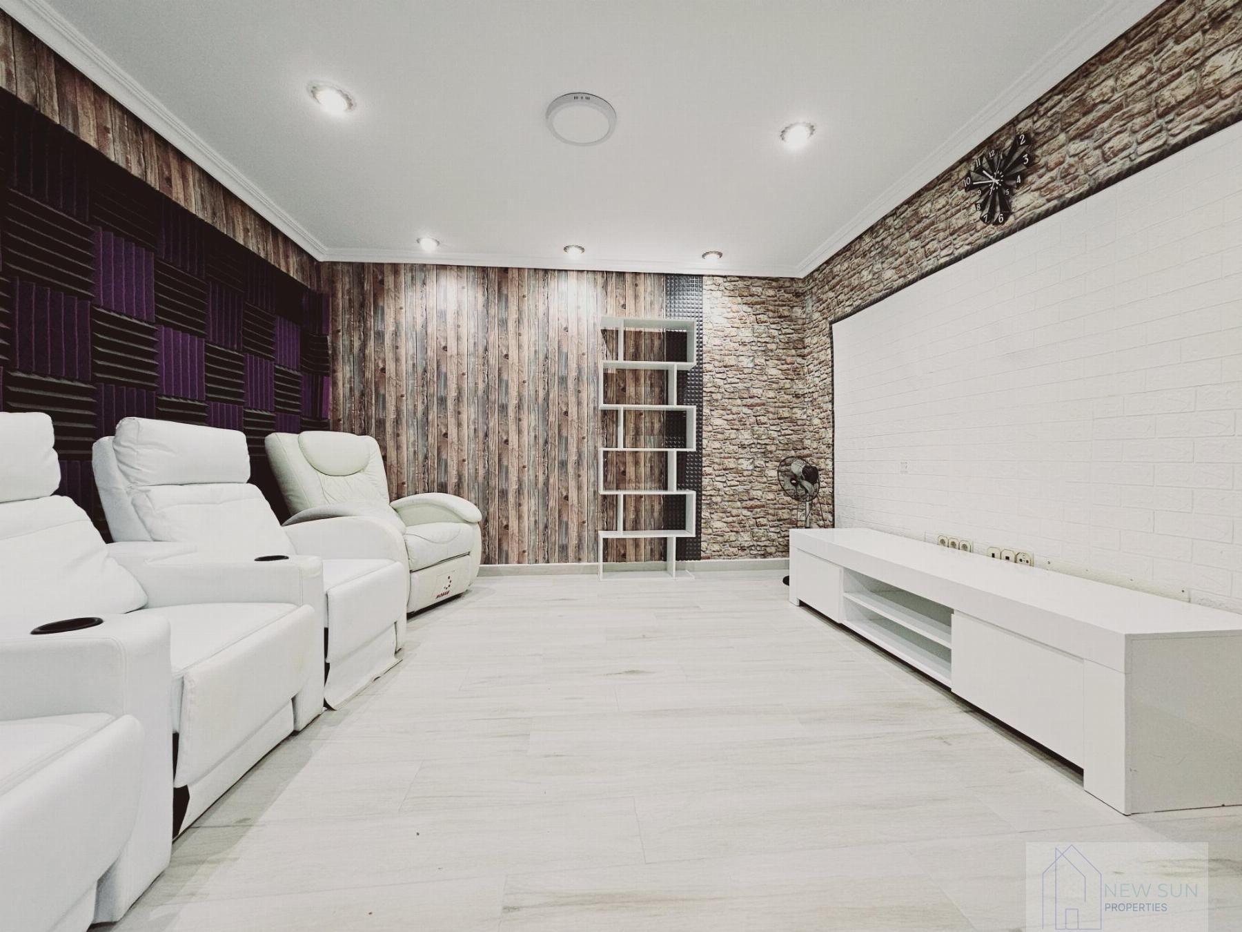 5 Bed, 4 Bath, HouseFor Sale, Torrevieja, Alicante 5 Bed, 4 Bath, HouseFor Sale, Torrevieja, Alicante