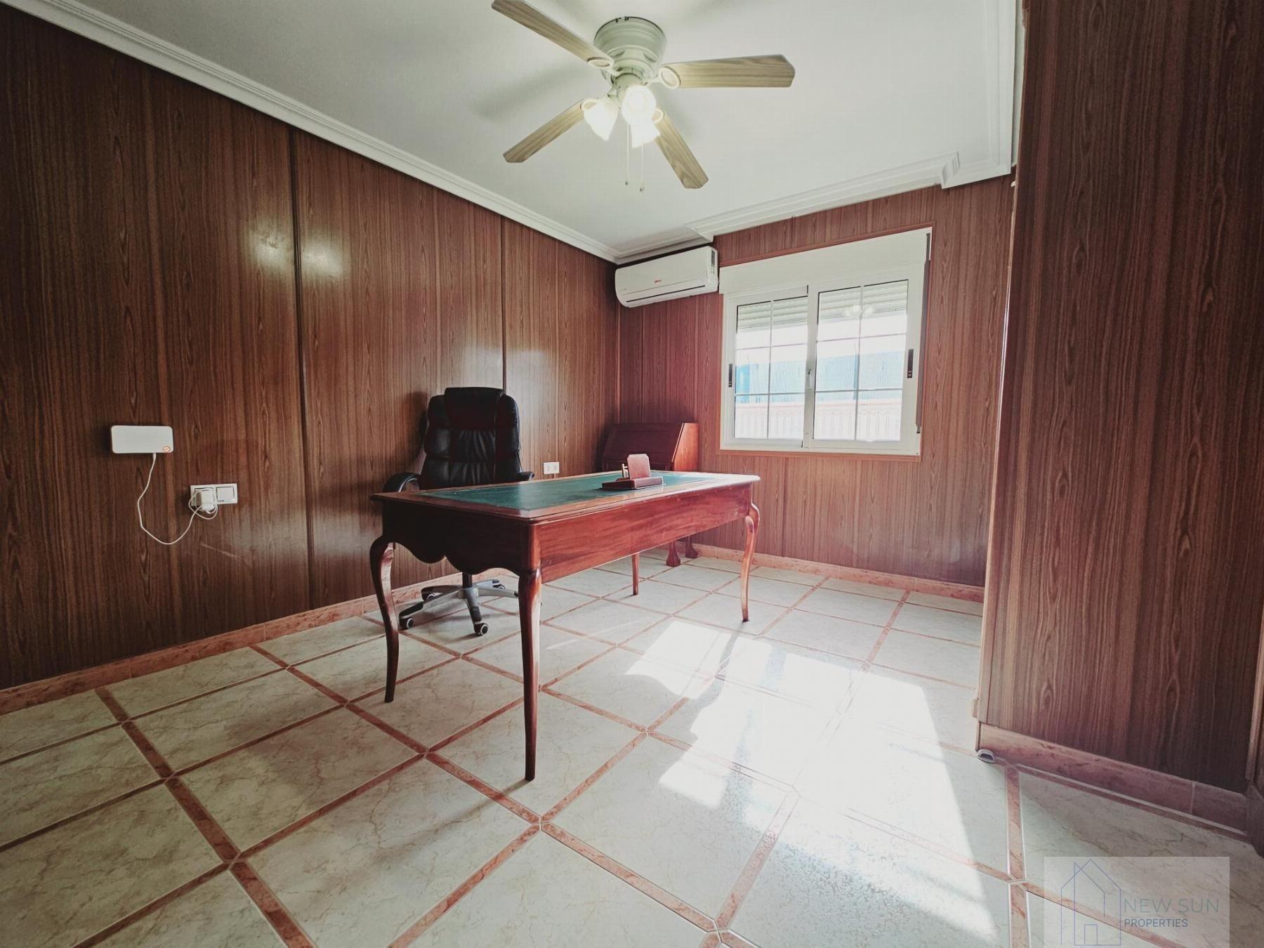 5 Bed, 4 Bath, HouseFor Sale, Torrevieja, Alicante 5 Bed, 4 Bath, HouseFor Sale, Torrevieja, Alicante