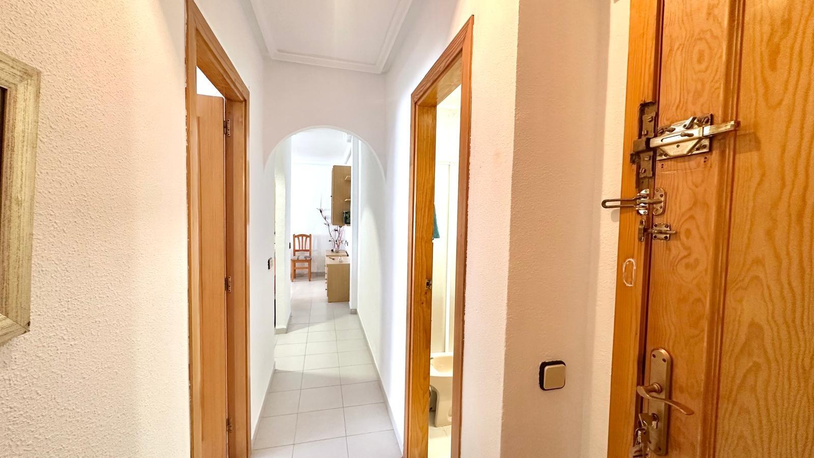 2 Bed, 1 Bath, ApartmentFor Sale, Torrevieja, Alicante