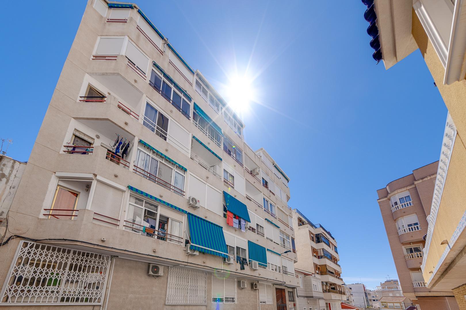 1 Bath, ApartmentFor Sale, Torrevieja, Alicante