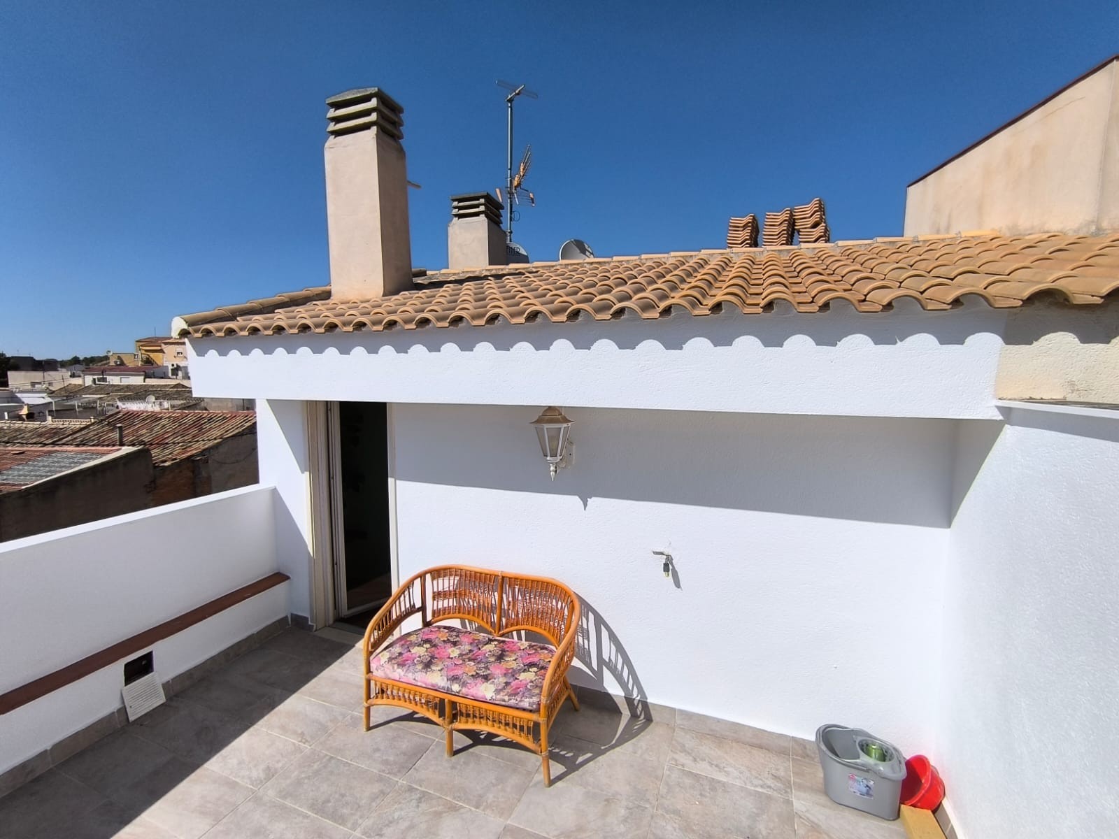 3 Bed, 2 Bath, ApartmentFor Sale, Sax, Alicante
