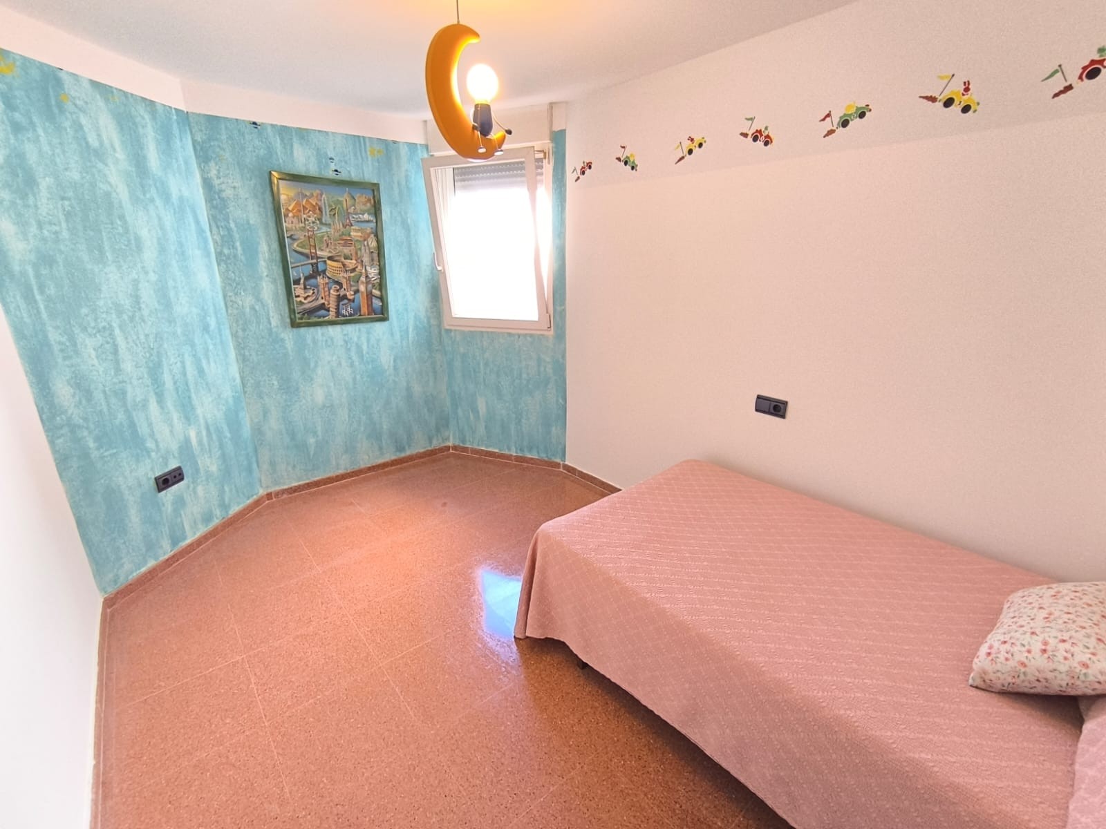 3 Bed, 2 Bath, ApartmentFor Sale, Sax, Alicante