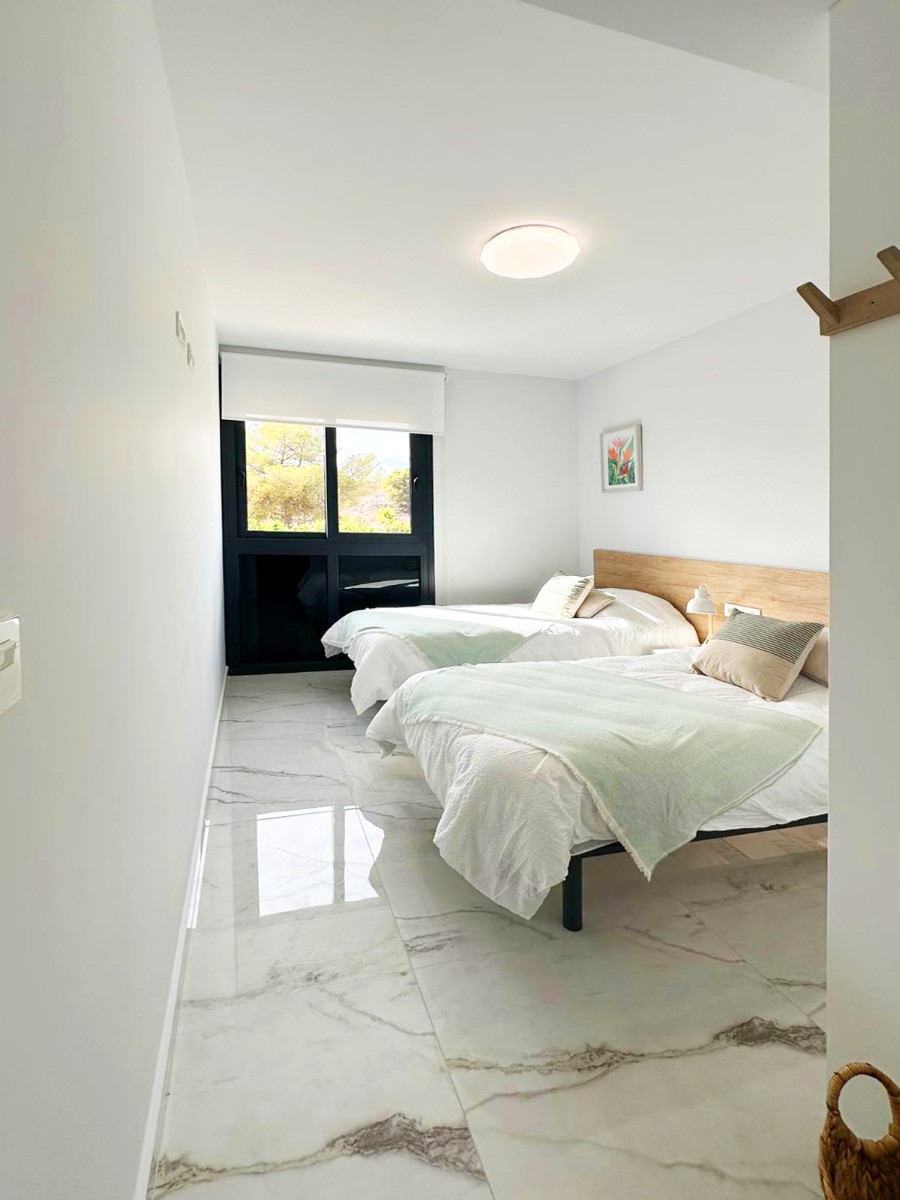 2 Bed, 2 Bath, ApartmentFor Sale, Torrevieja, Alicante