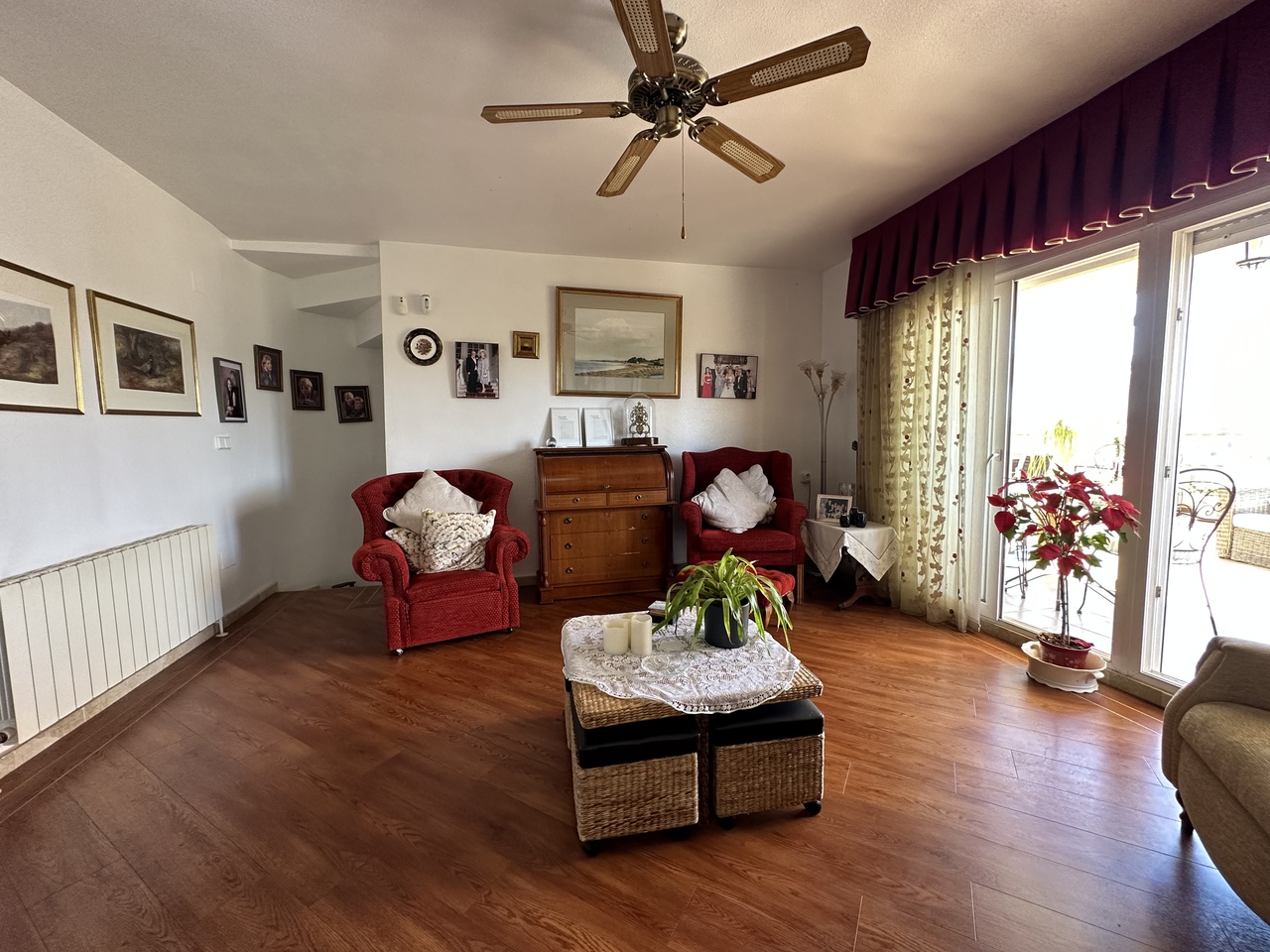 5 Bed, 4 Bath, HouseFor Sale, Villamartin, Alicante