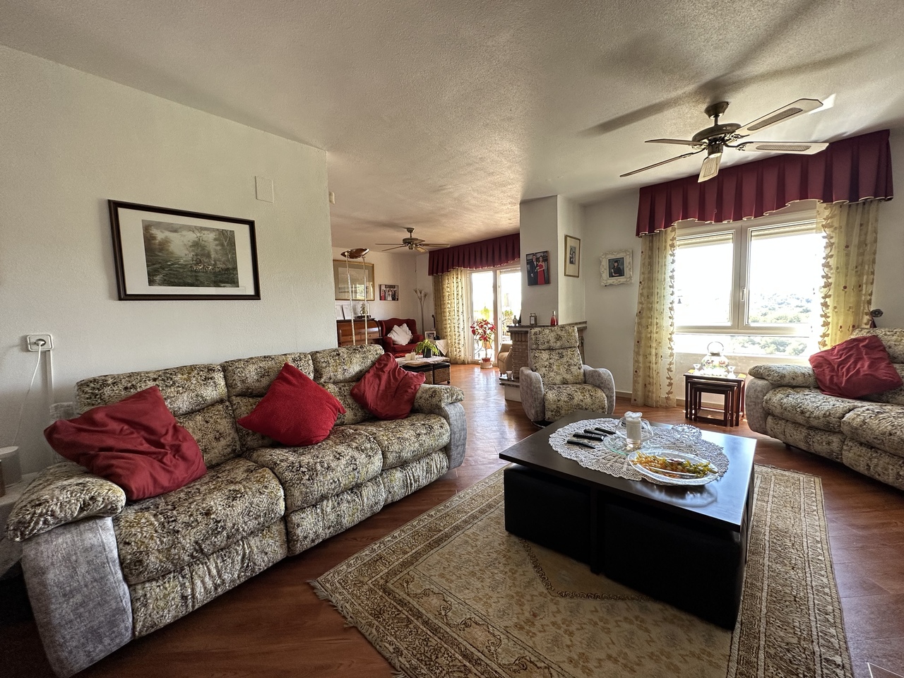 5 Bed, 4 Bath, HouseFor Sale, Villamartin, Alicante