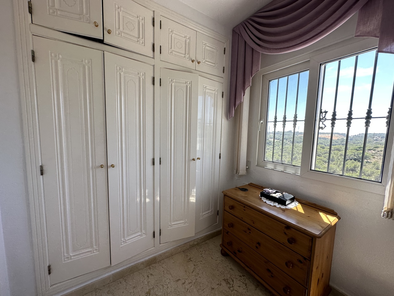 5 Bed, 4 Bath, HouseFor Sale, Villamartin, Alicante