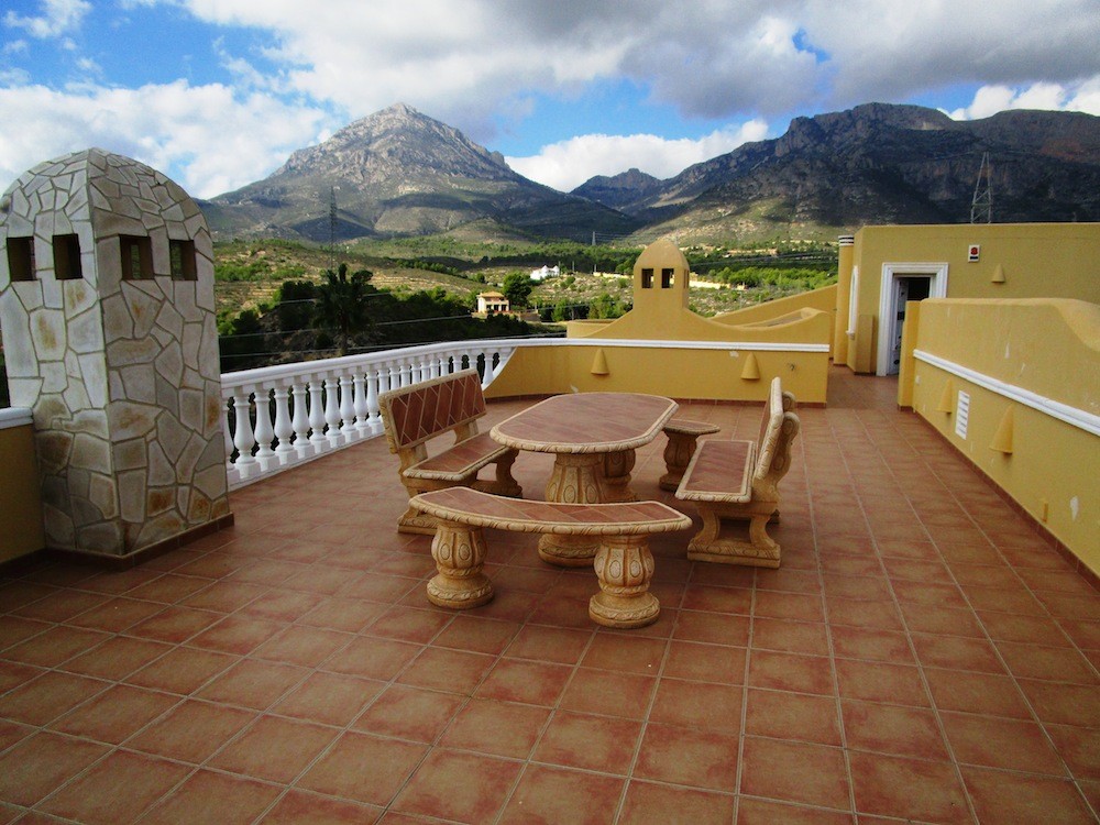 8 Bed, 6 Bath, HouseFor Sale, La Nucia, Alicante