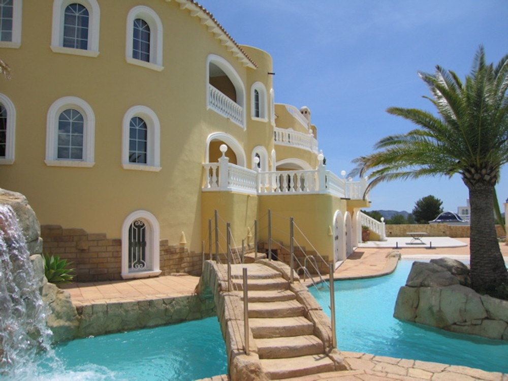 8 Bed, 6 Bath, HouseFor Sale, La Nucia, Alicante