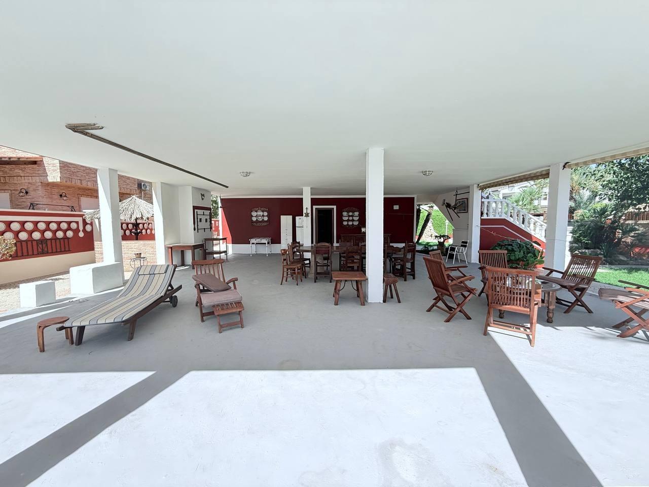 5 Bed, 3 Bath, HouseFor Sale, Campoamor, Alicante