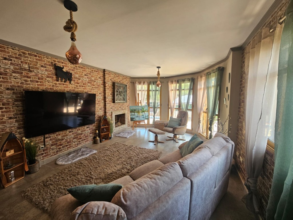 3 Bed, 3 Bath, HouseFor Sale, Sierra Cortina, Alicante