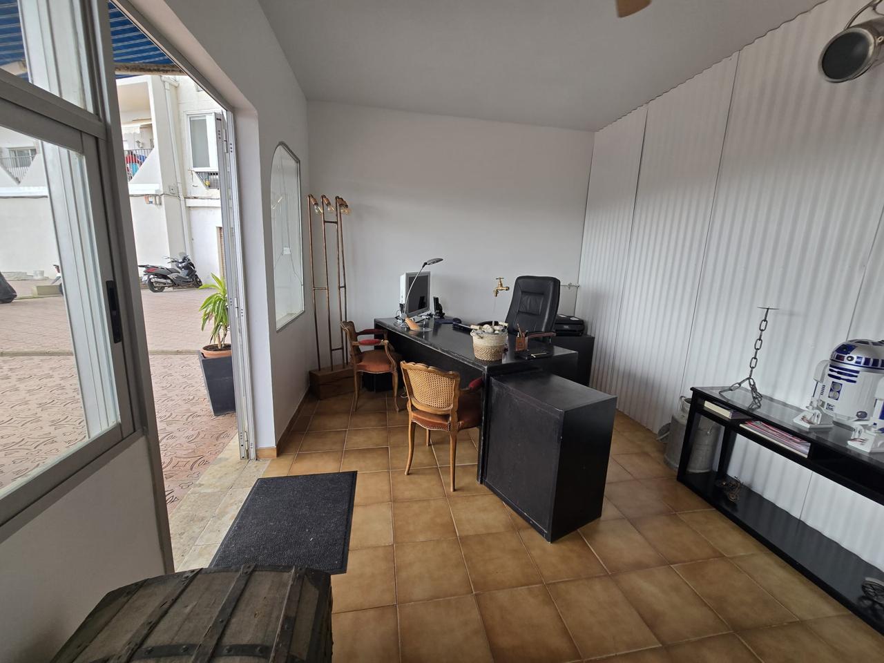 Commercial Property, For Sale Commercial Property, For Sale