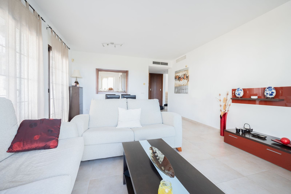 2 Bed, 2 Bath, ApartmentFor Sale, Los Monteros, Malaga
