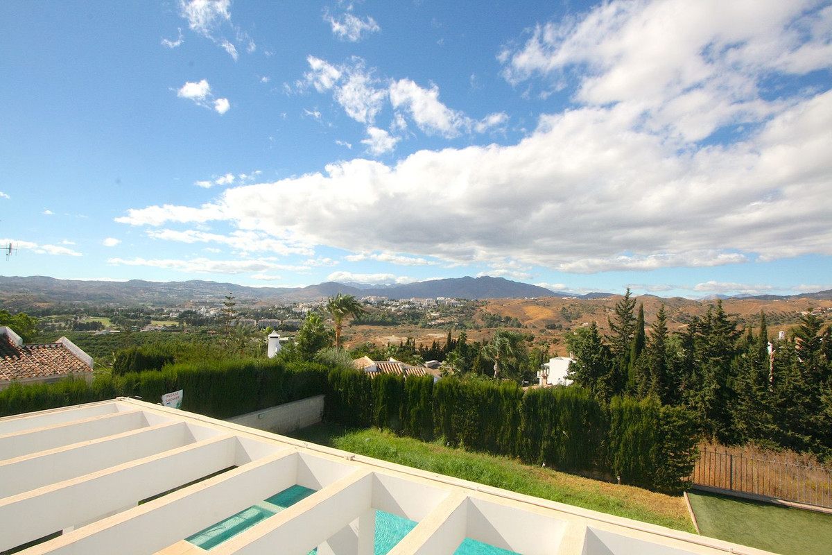 8 Bed, 5 Bath, HouseFor Sale, Sierrezuela, Malaga