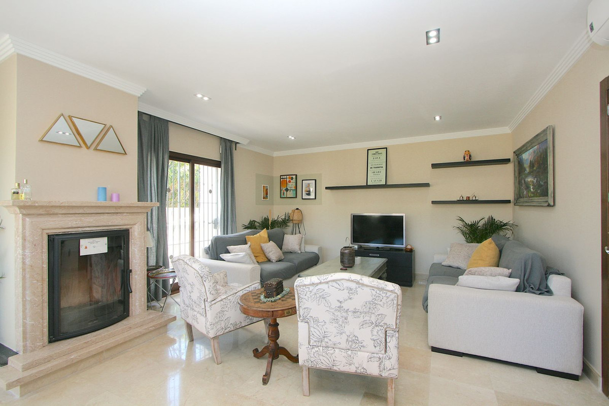 8 Bed, 5 Bath, HouseFor Sale, Sierrezuela, Malaga