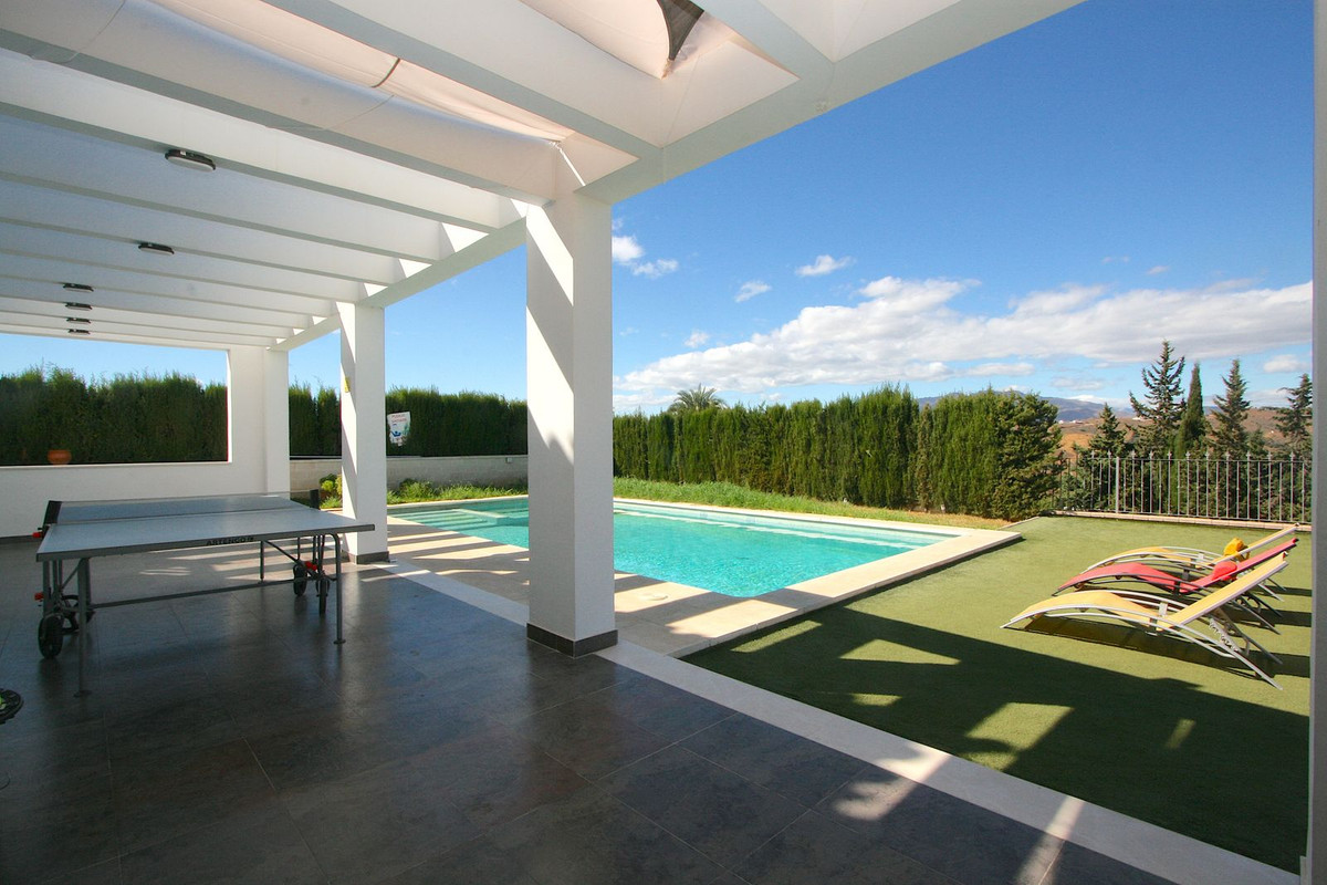 8 Bed, 5 Bath, HouseFor Sale, Sierrezuela, Malaga