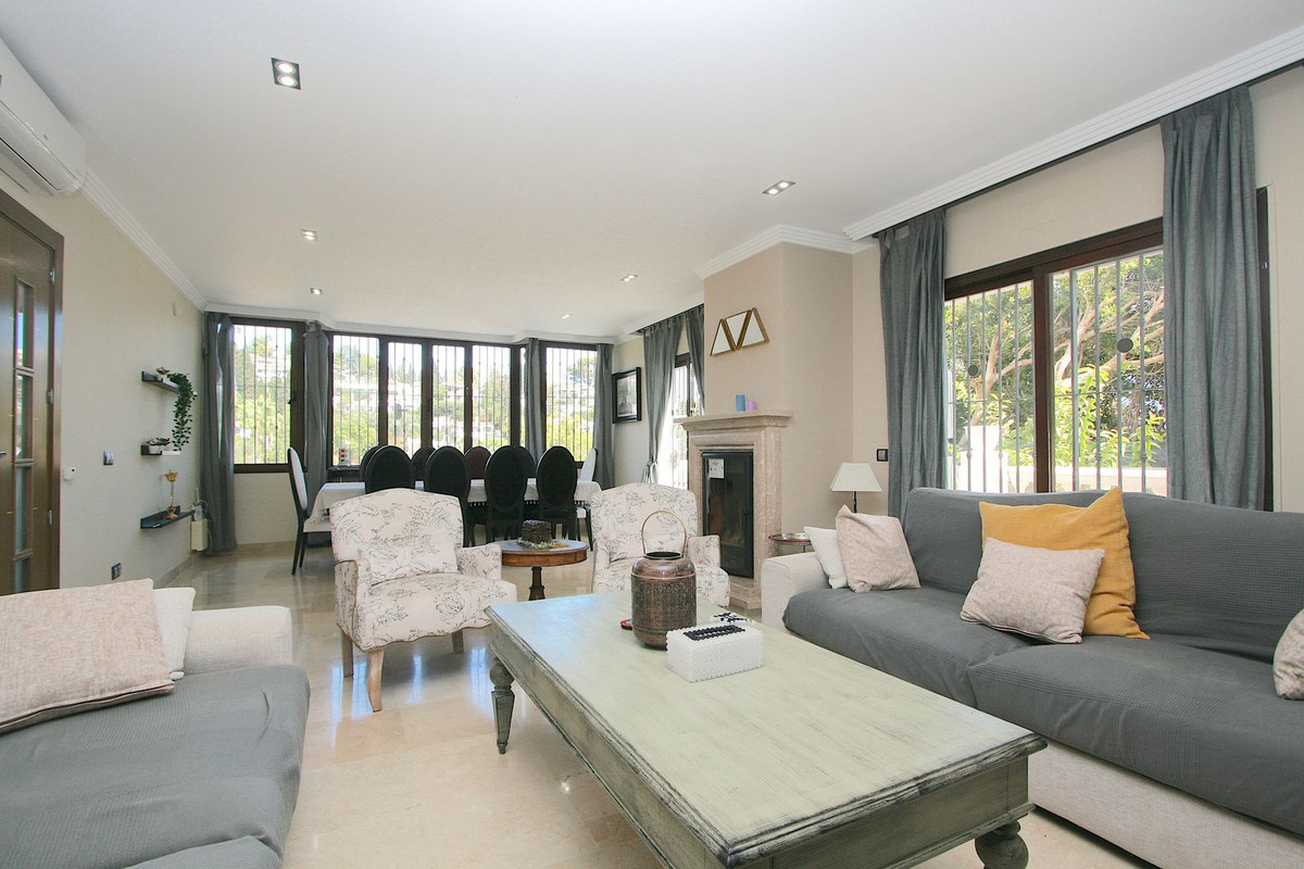 8 Bed, 5 Bath, HouseFor Sale, Sierrezuela, Malaga