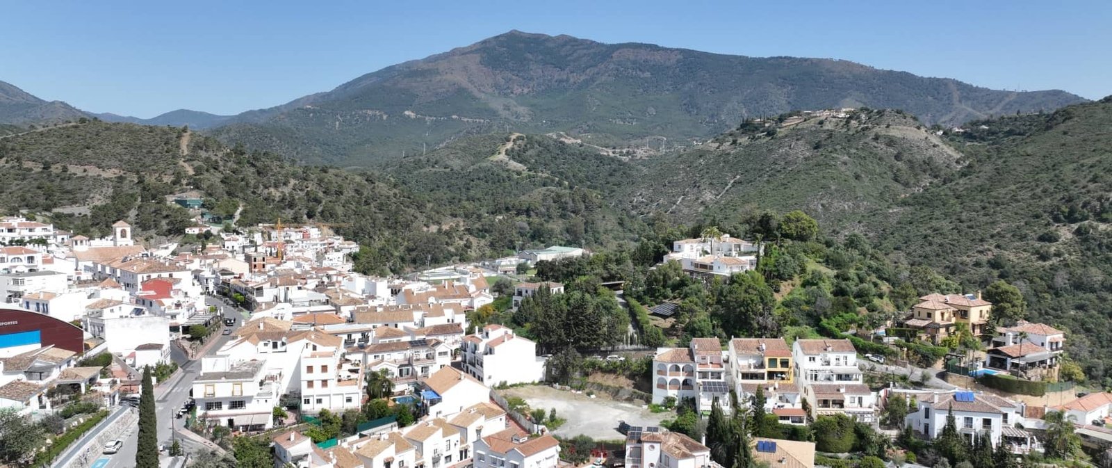 1 Bed, 1 Bath, ApartmentFor Sale, Benahavis, Malaga
