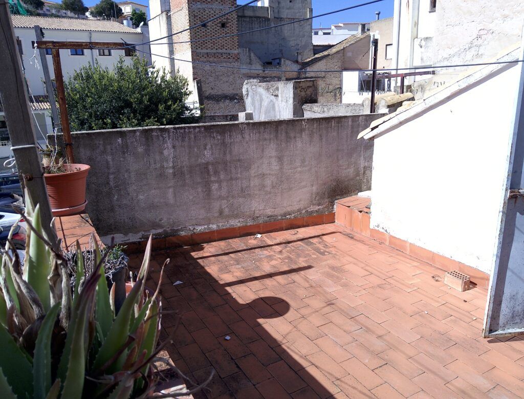 4 Bed, 2 Bath, ApartmentFor Sale, Oliva, Valencia, 46780