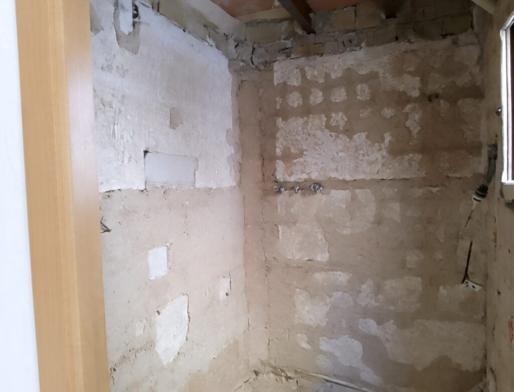 4 Bed, 2 Bath, ApartmentFor Sale, Oliva, Valencia, 46780